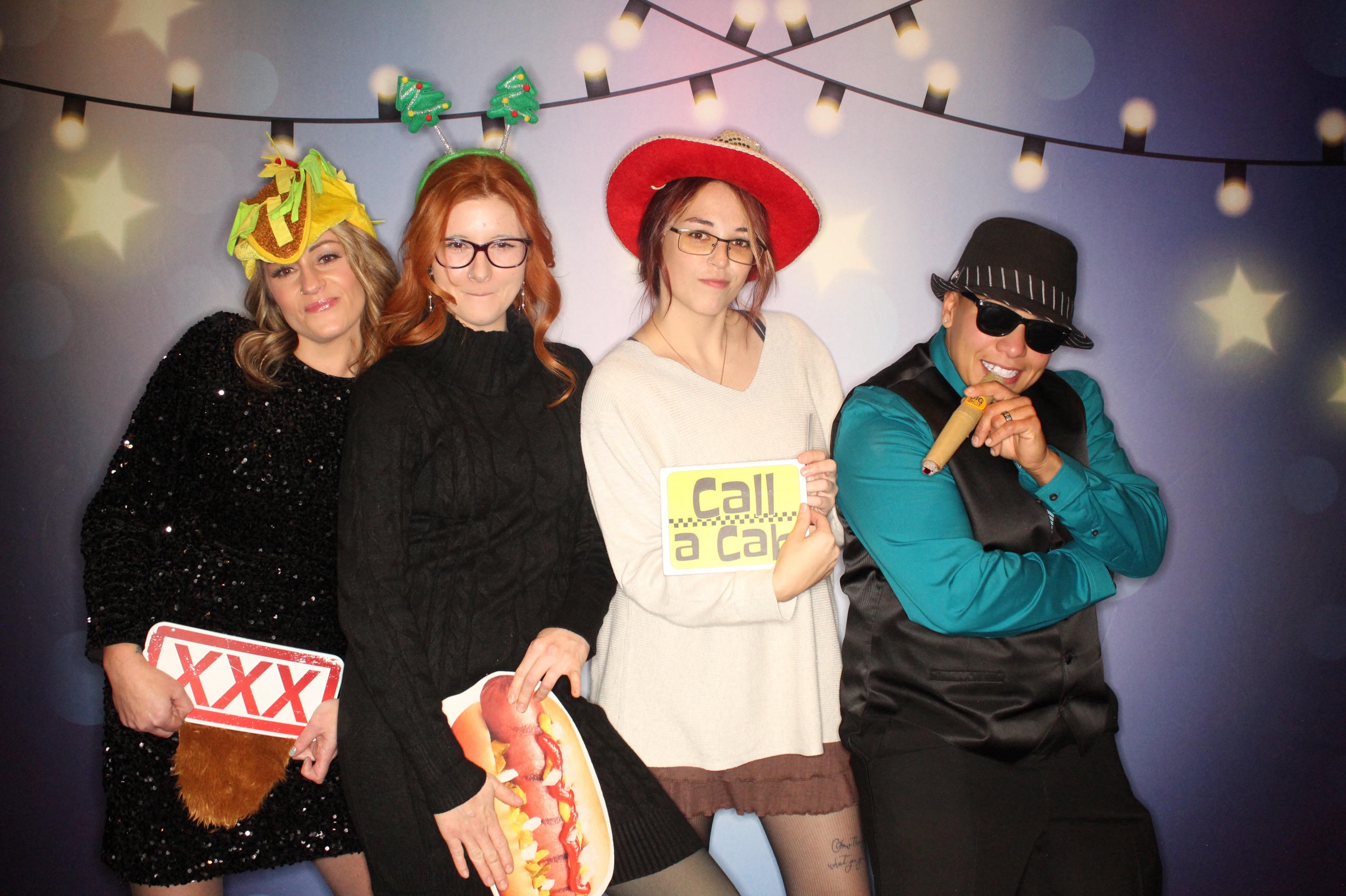 Masterlube Holiday Party | View more photos from the event at gallery.photoboothbillings.com/u/PhotoBoothBillings/Masterlube-Holiday-Party