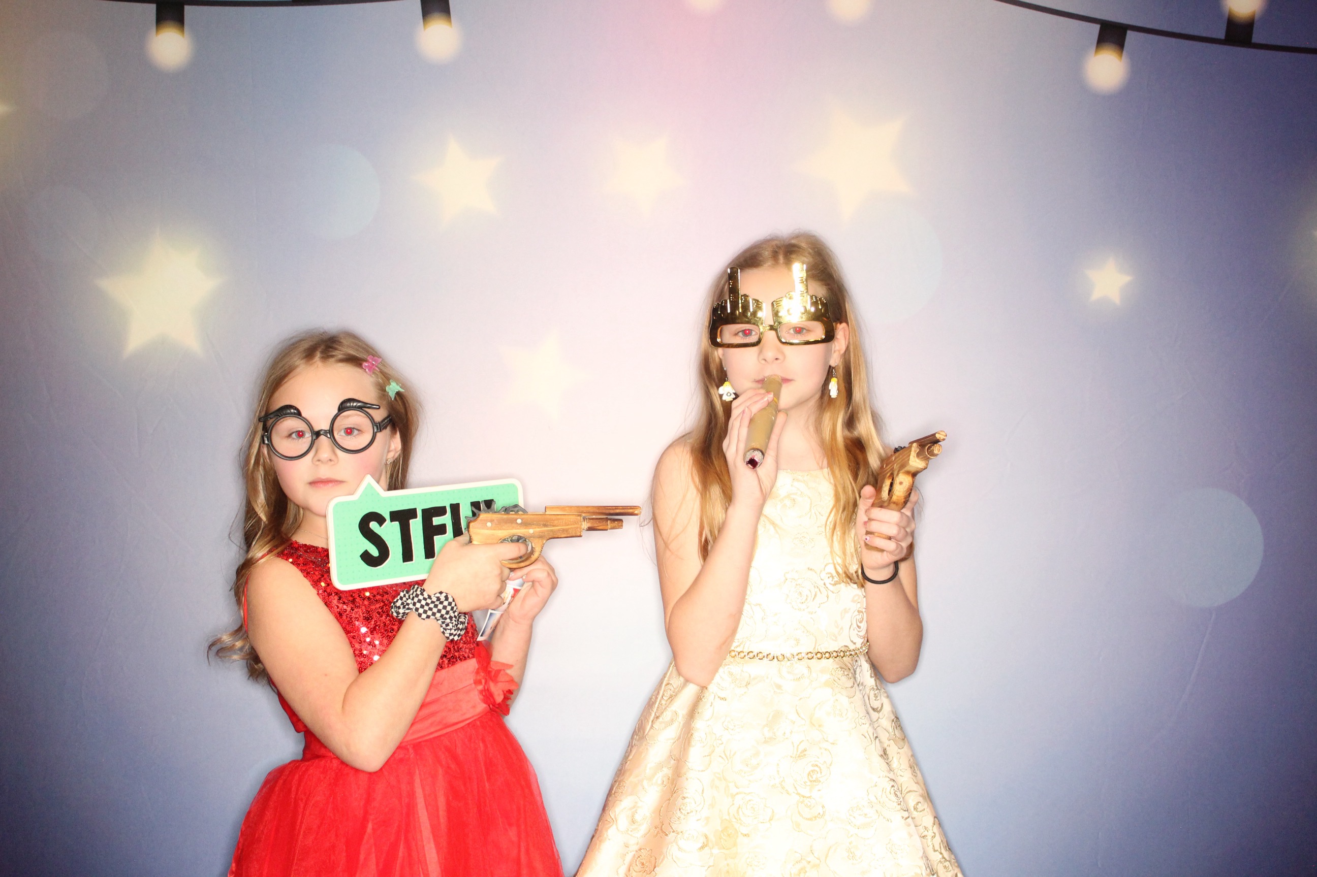 Masterlube Holiday Party | View more photos from the event at gallery.photoboothbillings.com/u/PhotoBoothBillings/Masterlube-Holiday-Party