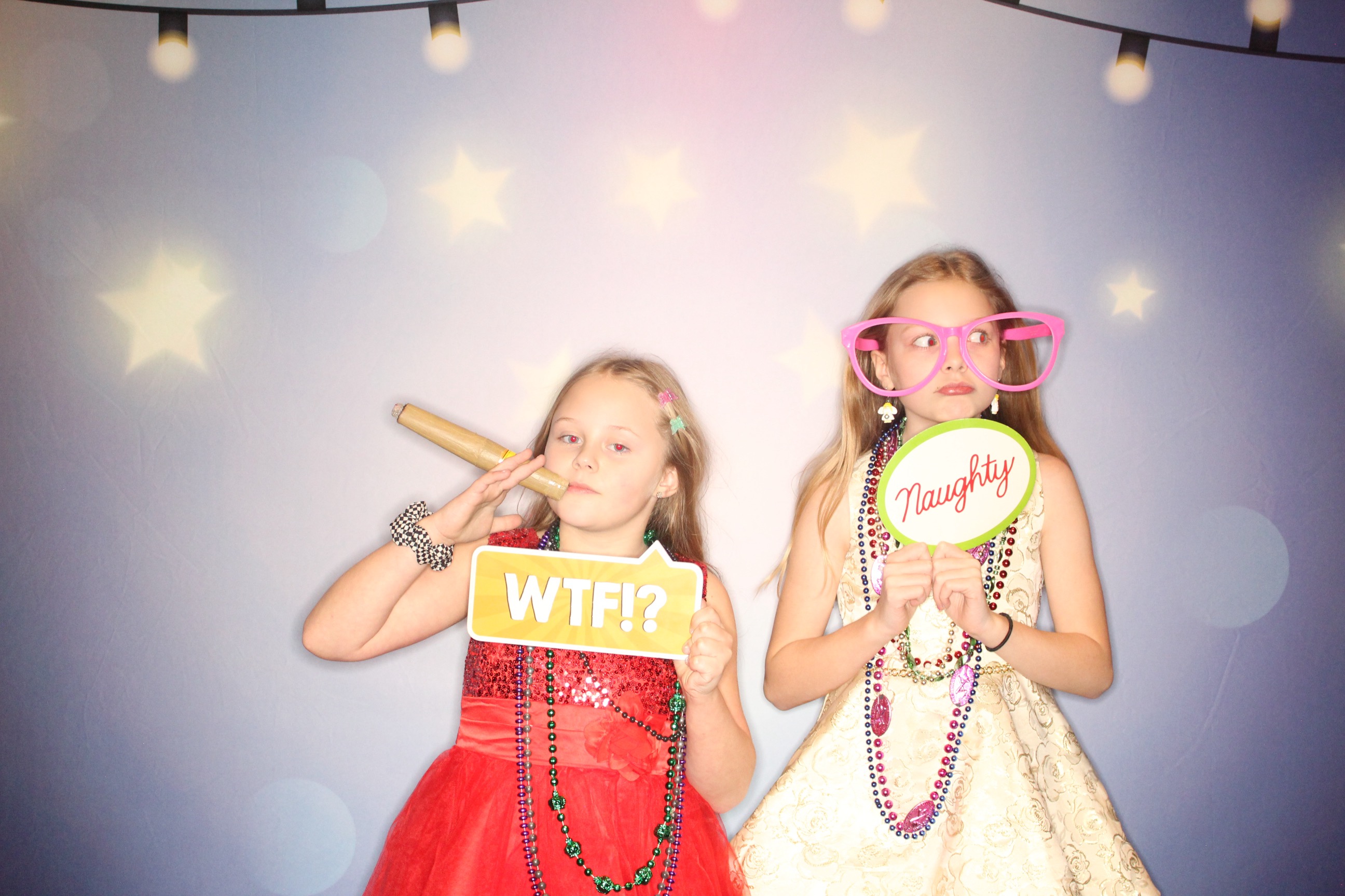 Masterlube Holiday Party | View more photos from the event at gallery.photoboothbillings.com/u/PhotoBoothBillings/Masterlube-Holiday-Party