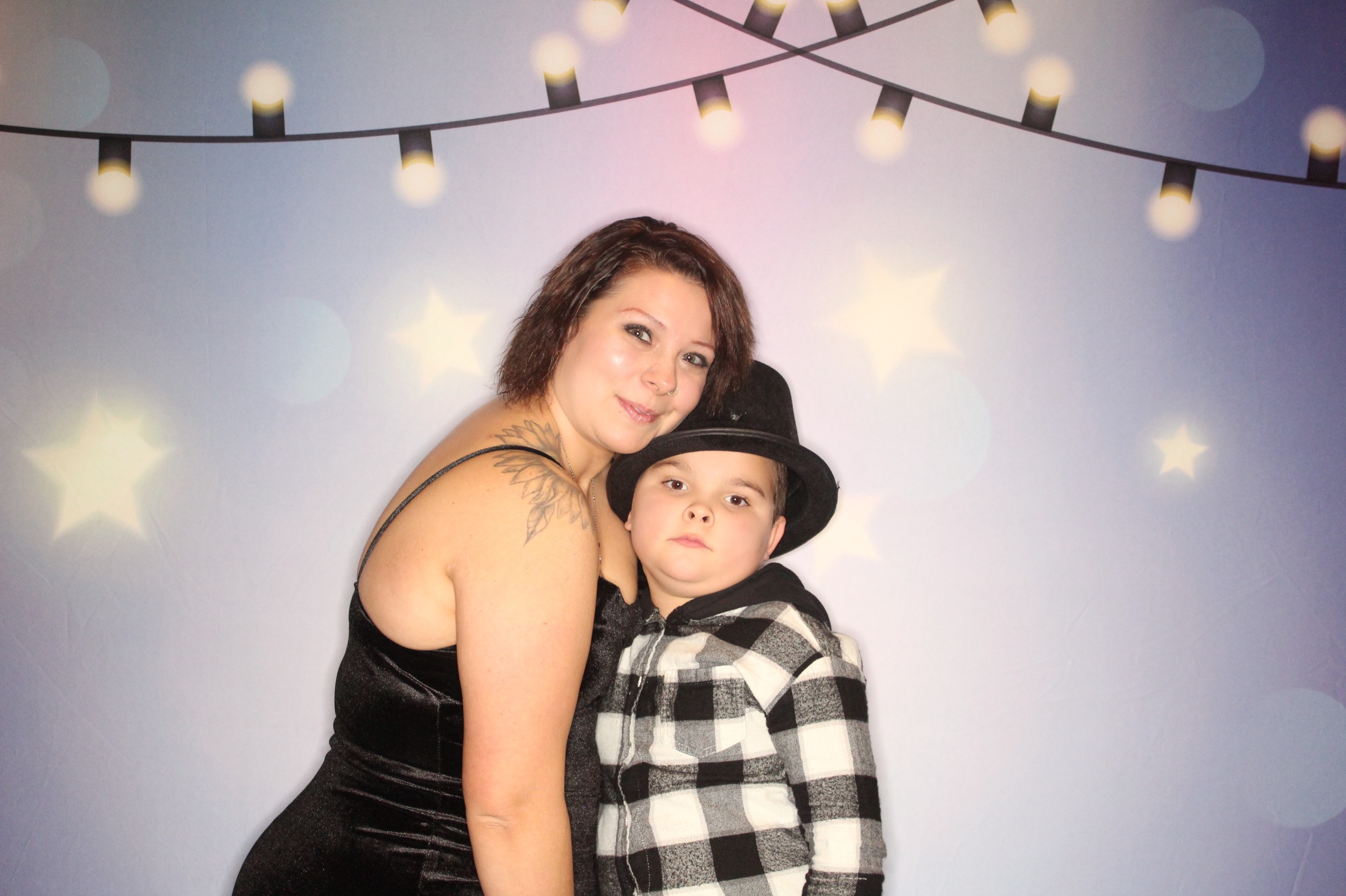 Masterlube Holiday Party | View more photos from the event at gallery.photoboothbillings.com/u/PhotoBoothBillings/Masterlube-Holiday-Party