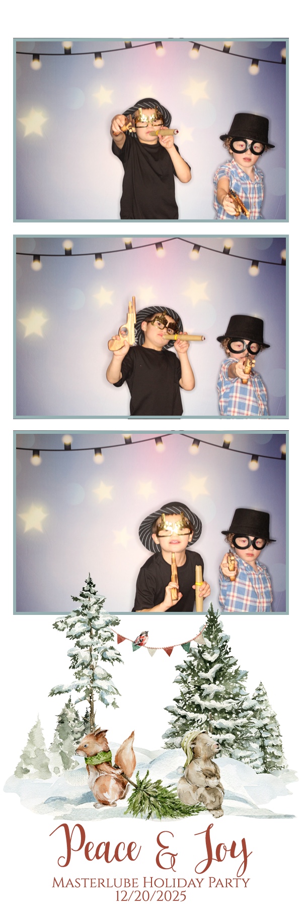 Masterlube Holiday Party | View more photos from the event at gallery.photoboothbillings.com/u/PhotoBoothBillings/Masterlube-Holiday-Party