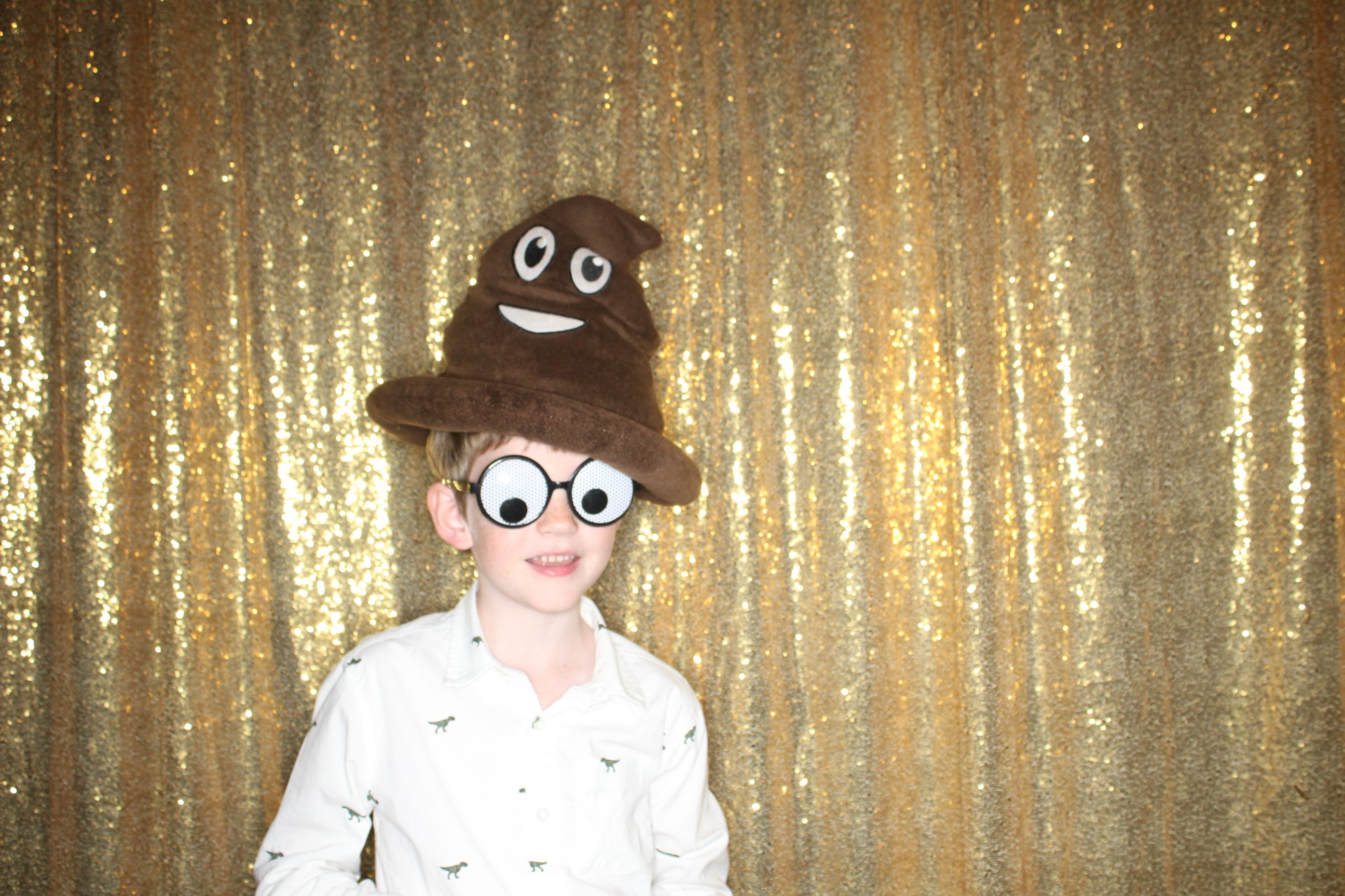 McKenzie and Michael's Wedding | View more photos from the event at gallery.photoboothbillings.com/u/PhotoBoothBillings/McKenzie-and-Michaels-Wedding