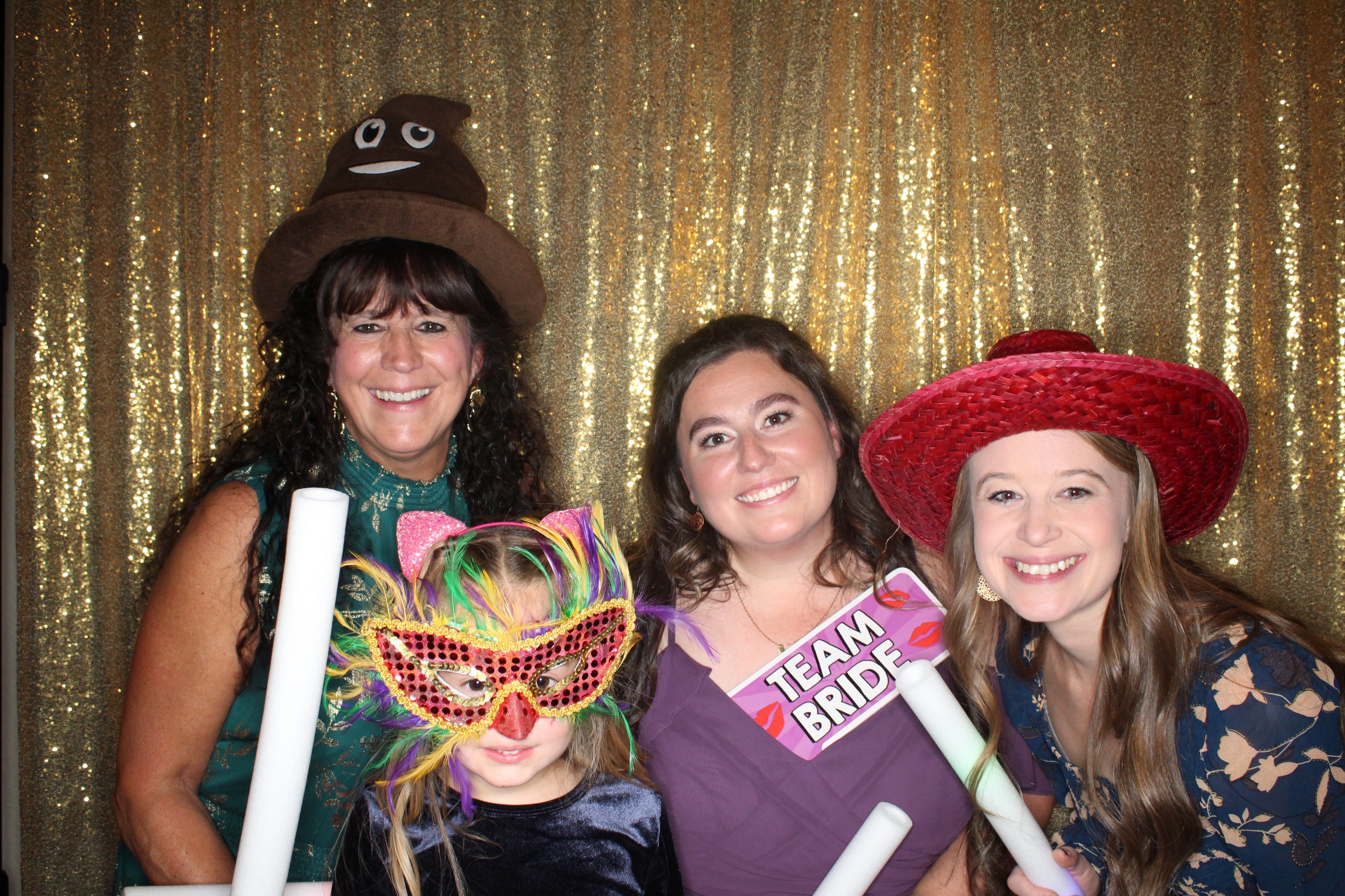 McKenzie and Michael's Wedding | View more photos from the event at gallery.photoboothbillings.com/u/PhotoBoothBillings/McKenzie-and-Michaels-Wedding