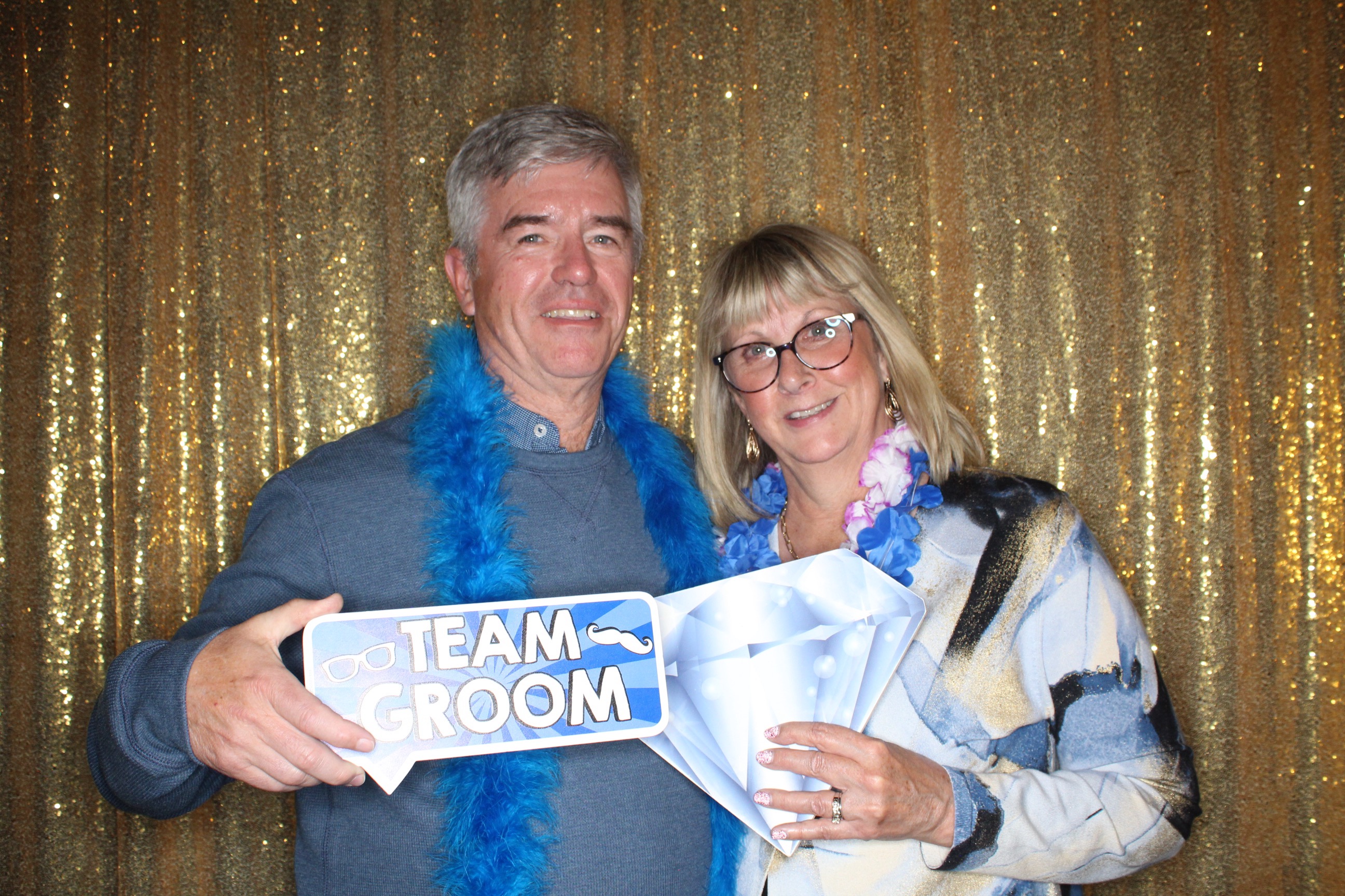 McKenzie and Michael's Wedding | View more photos from the event at gallery.photoboothbillings.com/u/PhotoBoothBillings/McKenzie-and-Michaels-Wedding