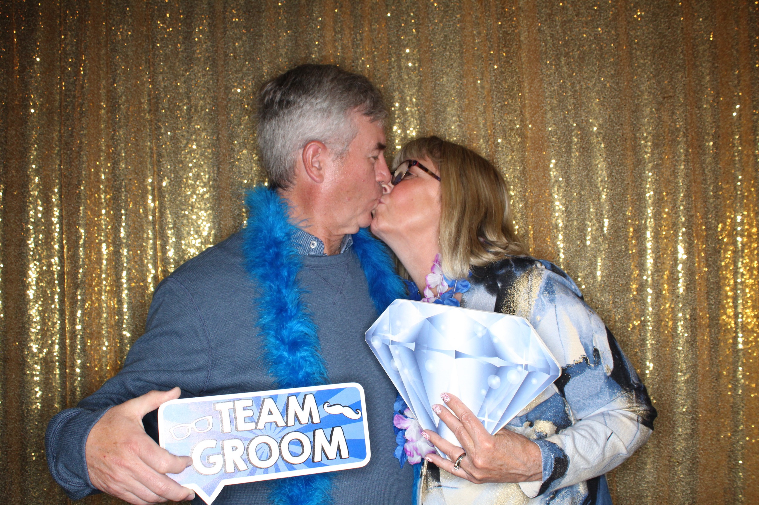 McKenzie and Michael's Wedding | View more photos from the event at gallery.photoboothbillings.com/u/PhotoBoothBillings/McKenzie-and-Michaels-Wedding