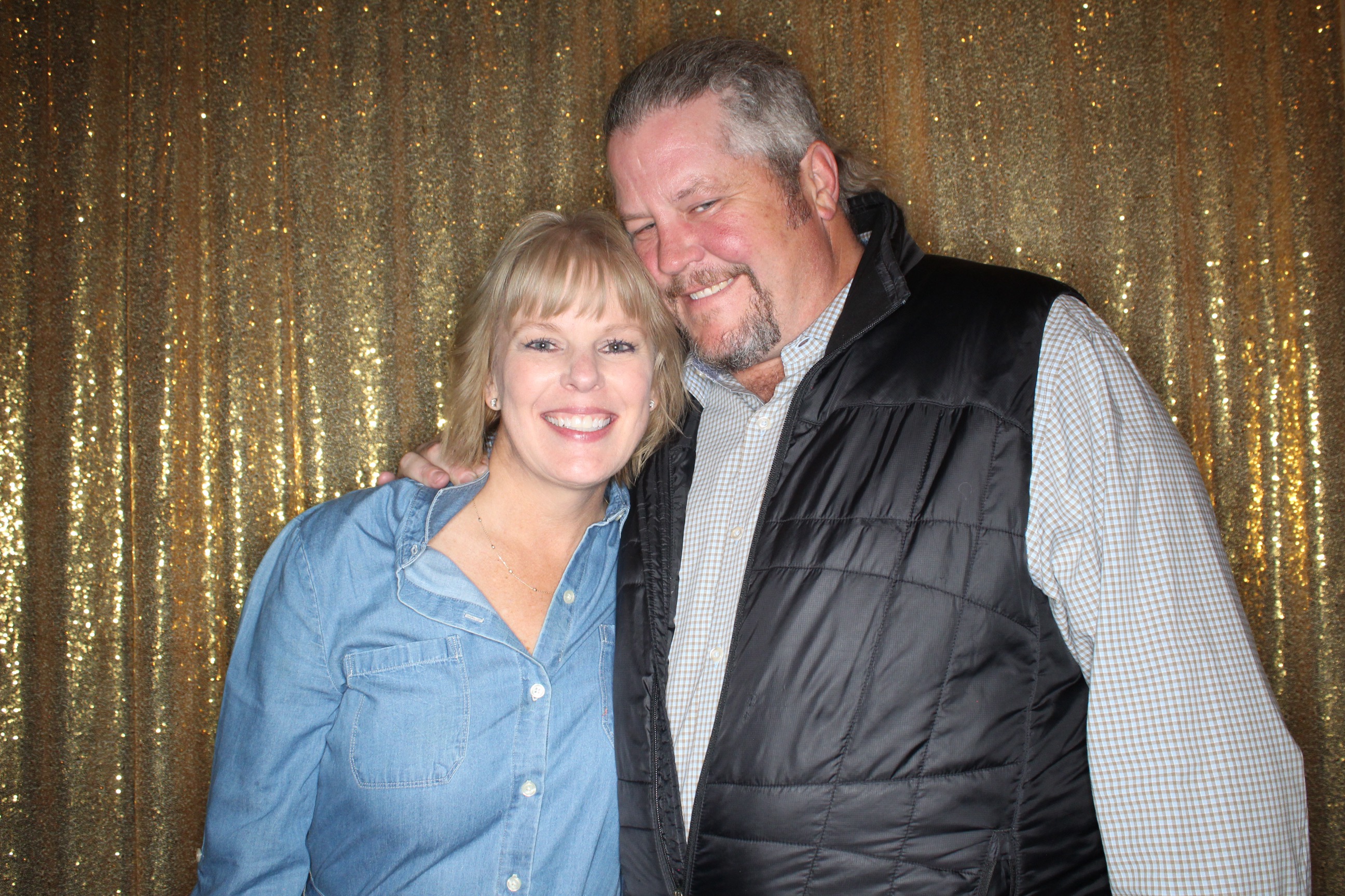 McKenzie and Michael's Wedding | View more photos from the event at gallery.photoboothbillings.com/u/PhotoBoothBillings/McKenzie-and-Michaels-Wedding