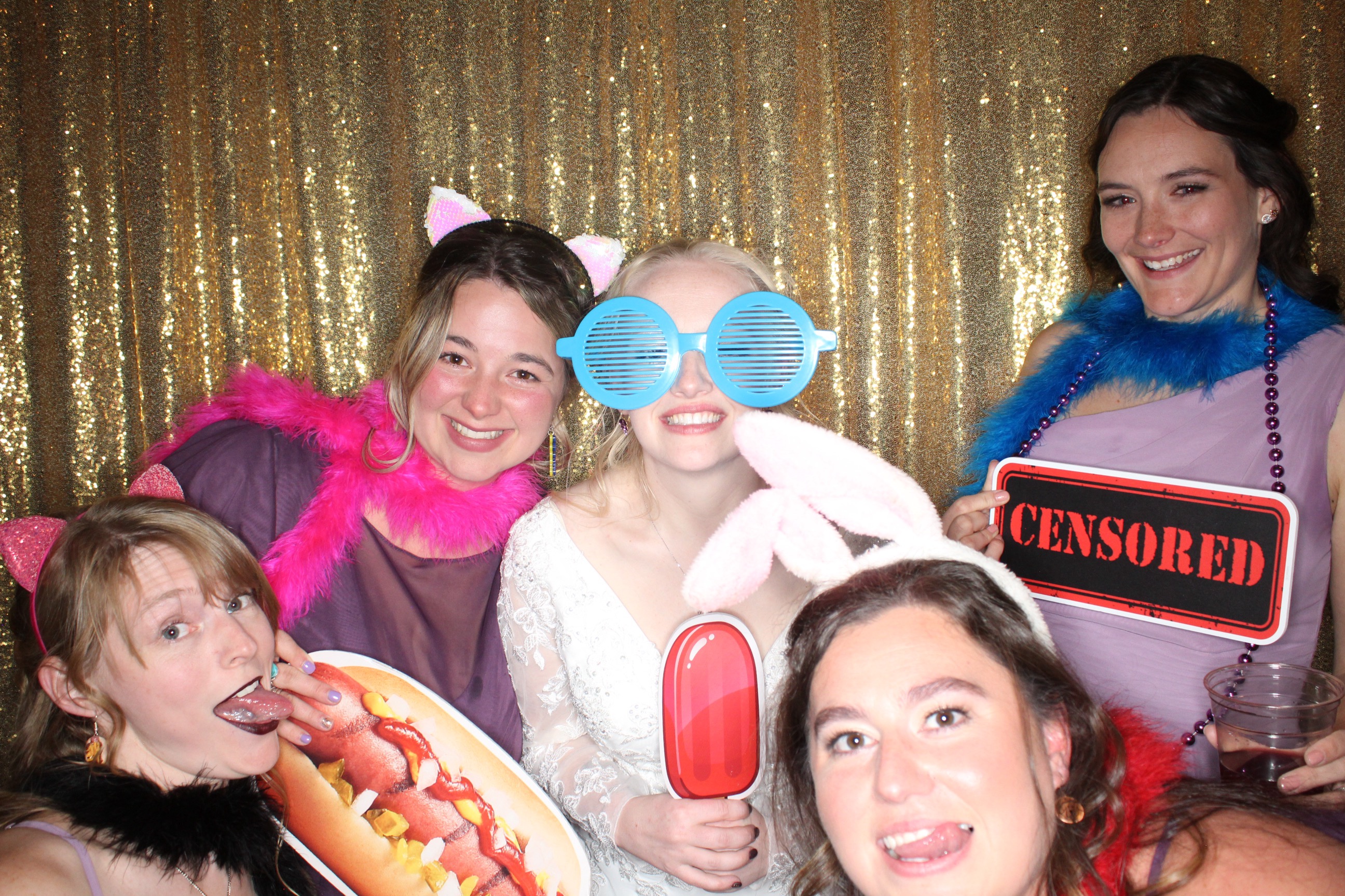 McKenzie and Michael's Wedding | View more photos from the event at gallery.photoboothbillings.com/u/PhotoBoothBillings/McKenzie-and-Michaels-Wedding