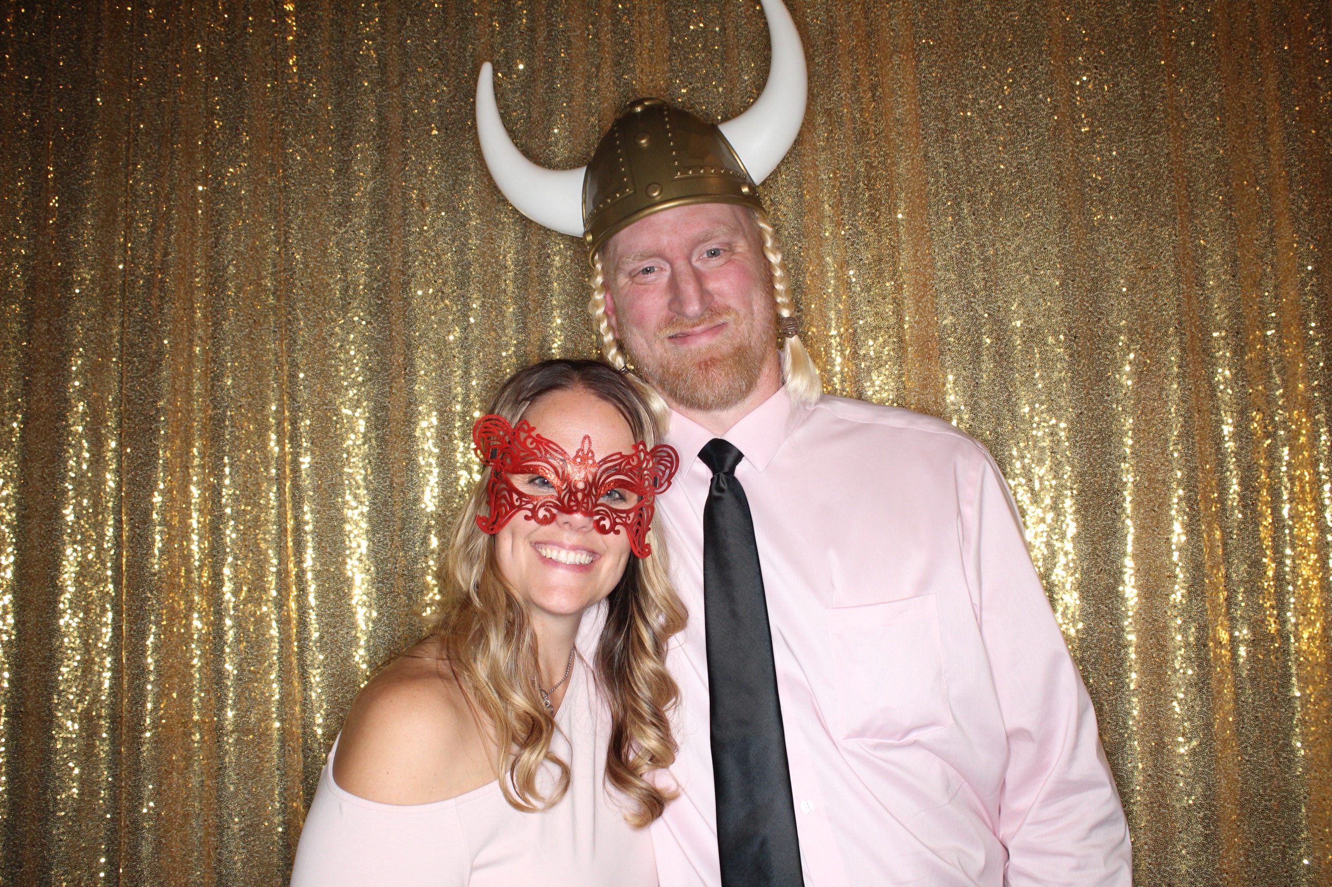 McKenzie and Michael's Wedding | View more photos from the event at gallery.photoboothbillings.com/u/PhotoBoothBillings/McKenzie-and-Michaels-Wedding