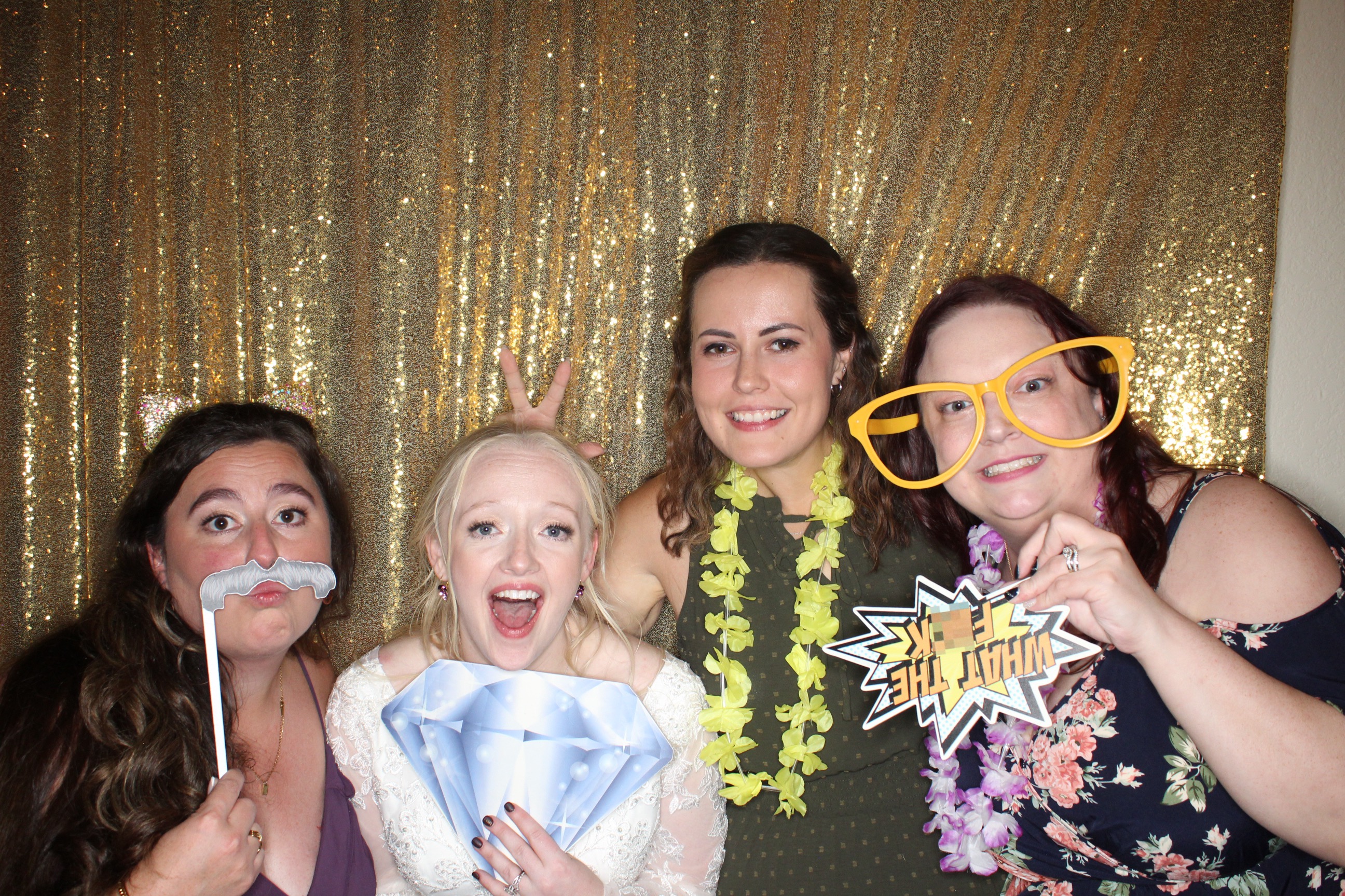 McKenzie and Michael's Wedding | View more photos from the event at gallery.photoboothbillings.com/u/PhotoBoothBillings/McKenzie-and-Michaels-Wedding