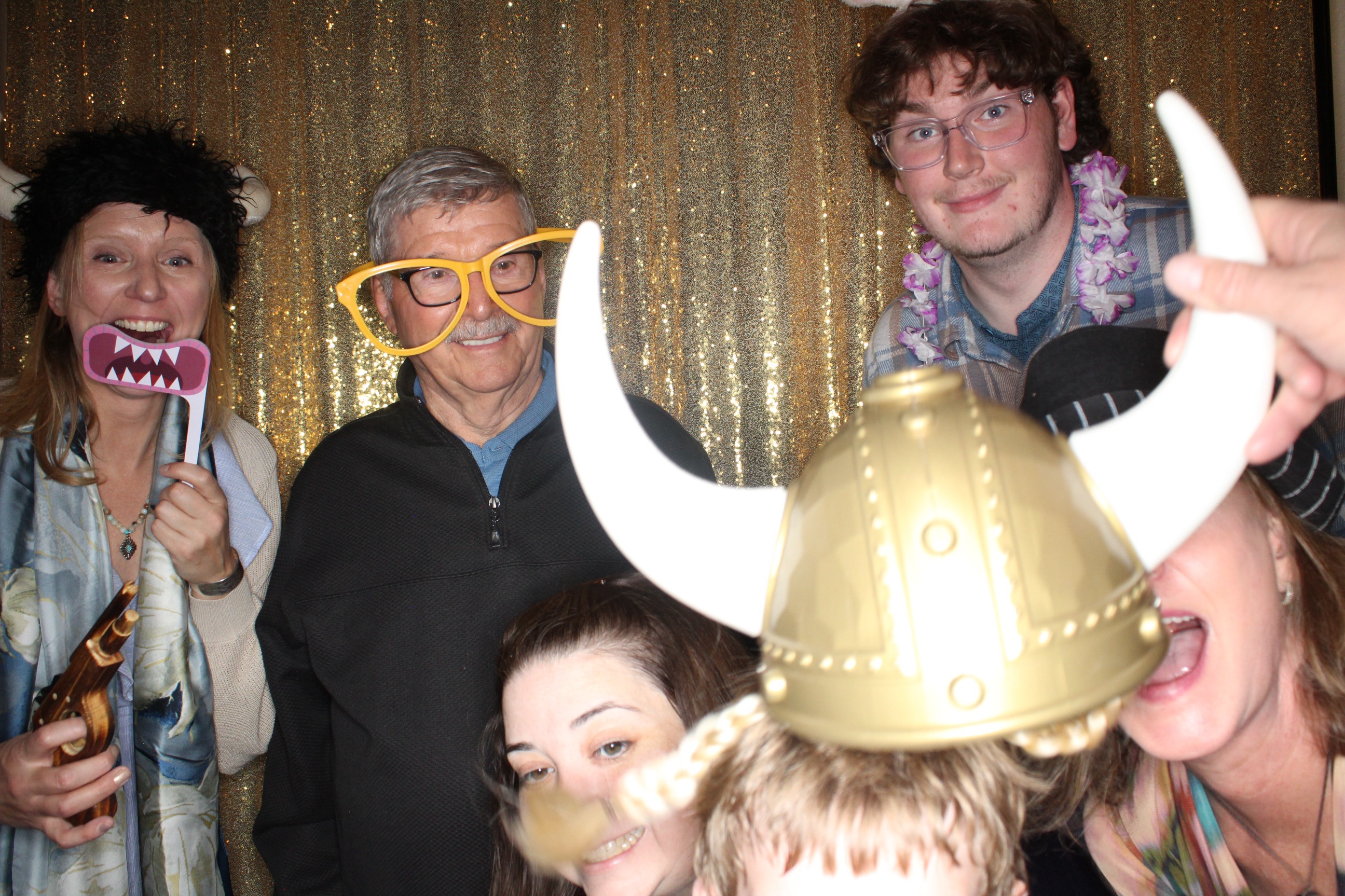 McKenzie and Michael's Wedding | View more photos from the event at gallery.photoboothbillings.com/u/PhotoBoothBillings/McKenzie-and-Michaels-Wedding