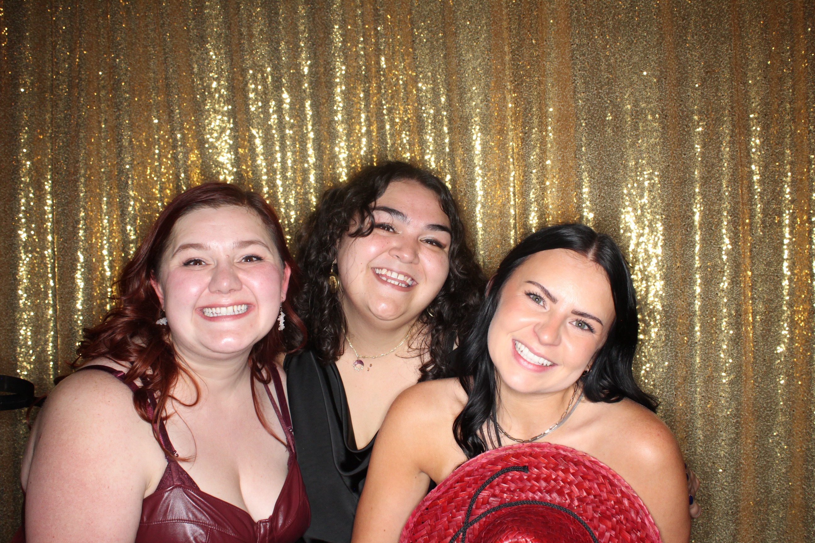 McKenzie and Michael's Wedding | View more photos from the event at gallery.photoboothbillings.com/u/PhotoBoothBillings/McKenzie-and-Michaels-Wedding