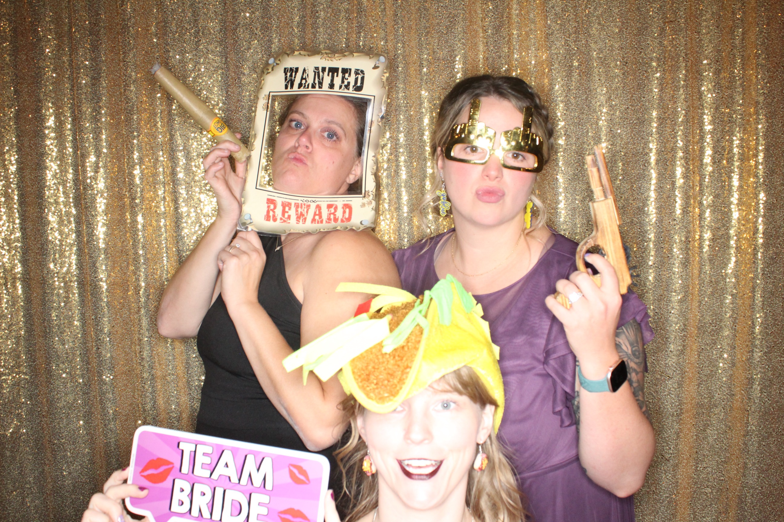 McKenzie and Michael's Wedding | View more photos from the event at gallery.photoboothbillings.com/u/PhotoBoothBillings/McKenzie-and-Michaels-Wedding