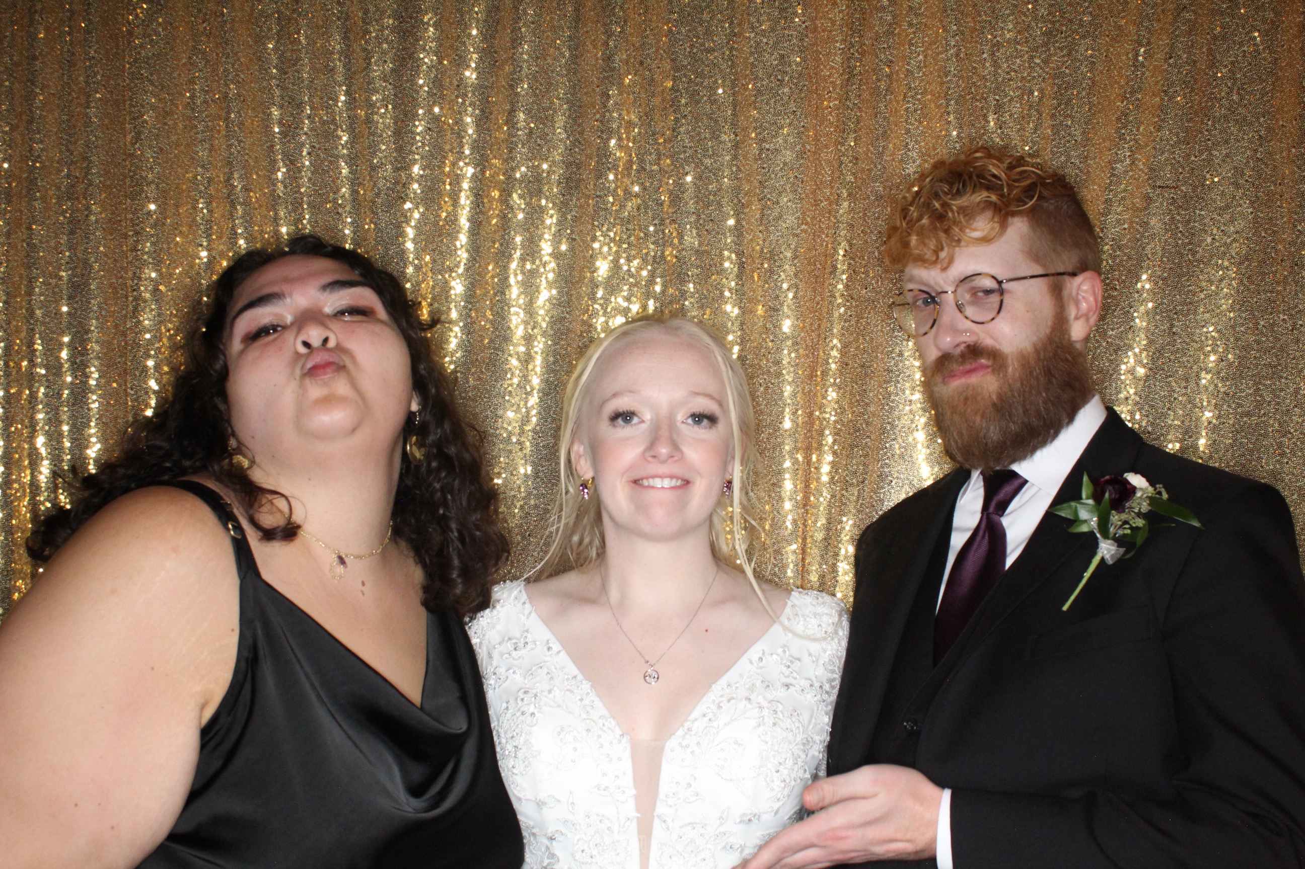 McKenzie and Michael's Wedding | View more photos from the event at gallery.photoboothbillings.com/u/PhotoBoothBillings/McKenzie-and-Michaels-Wedding