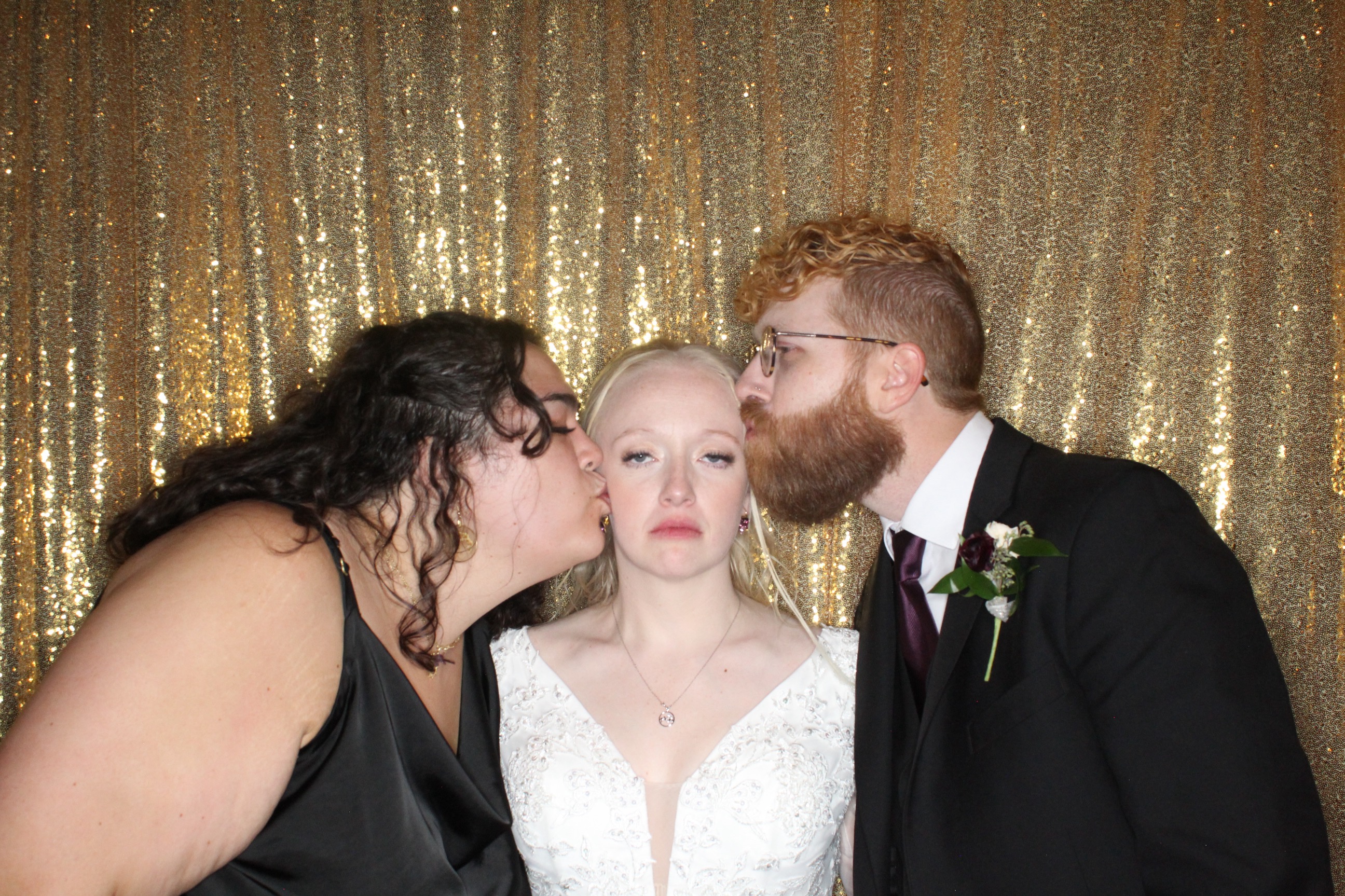 McKenzie and Michael's Wedding | View more photos from the event at gallery.photoboothbillings.com/u/PhotoBoothBillings/McKenzie-and-Michaels-Wedding