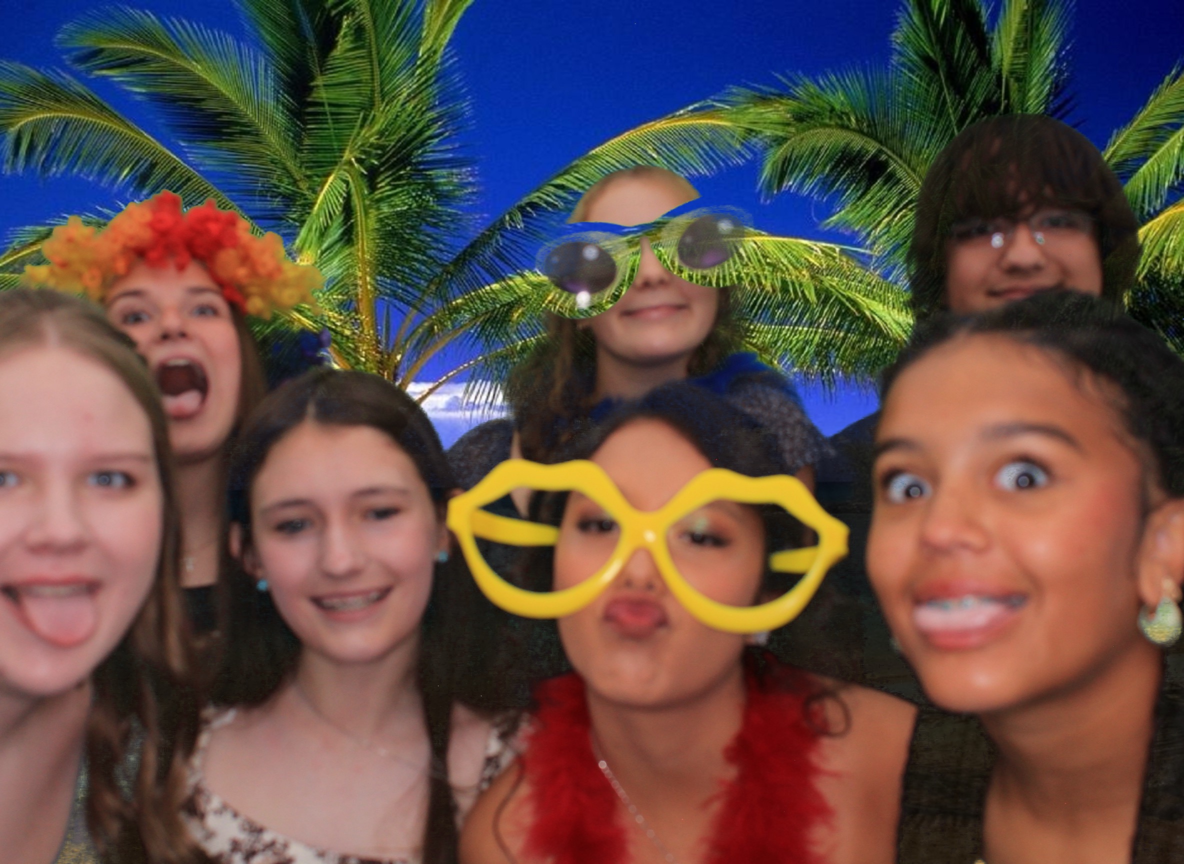 Nadezhda's Quinceanera  | View more photos from the event at gallery.photoboothbillings.com/u/PhotoBoothBillings/Nadezhdas-Quinceanera