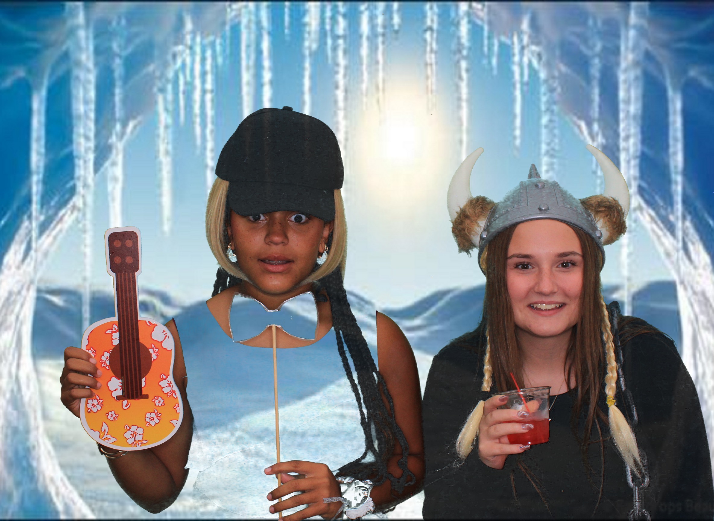 Nadezhda's Quinceanera  | View more photos from the event at gallery.photoboothbillings.com/u/PhotoBoothBillings/Nadezhdas-Quinceanera