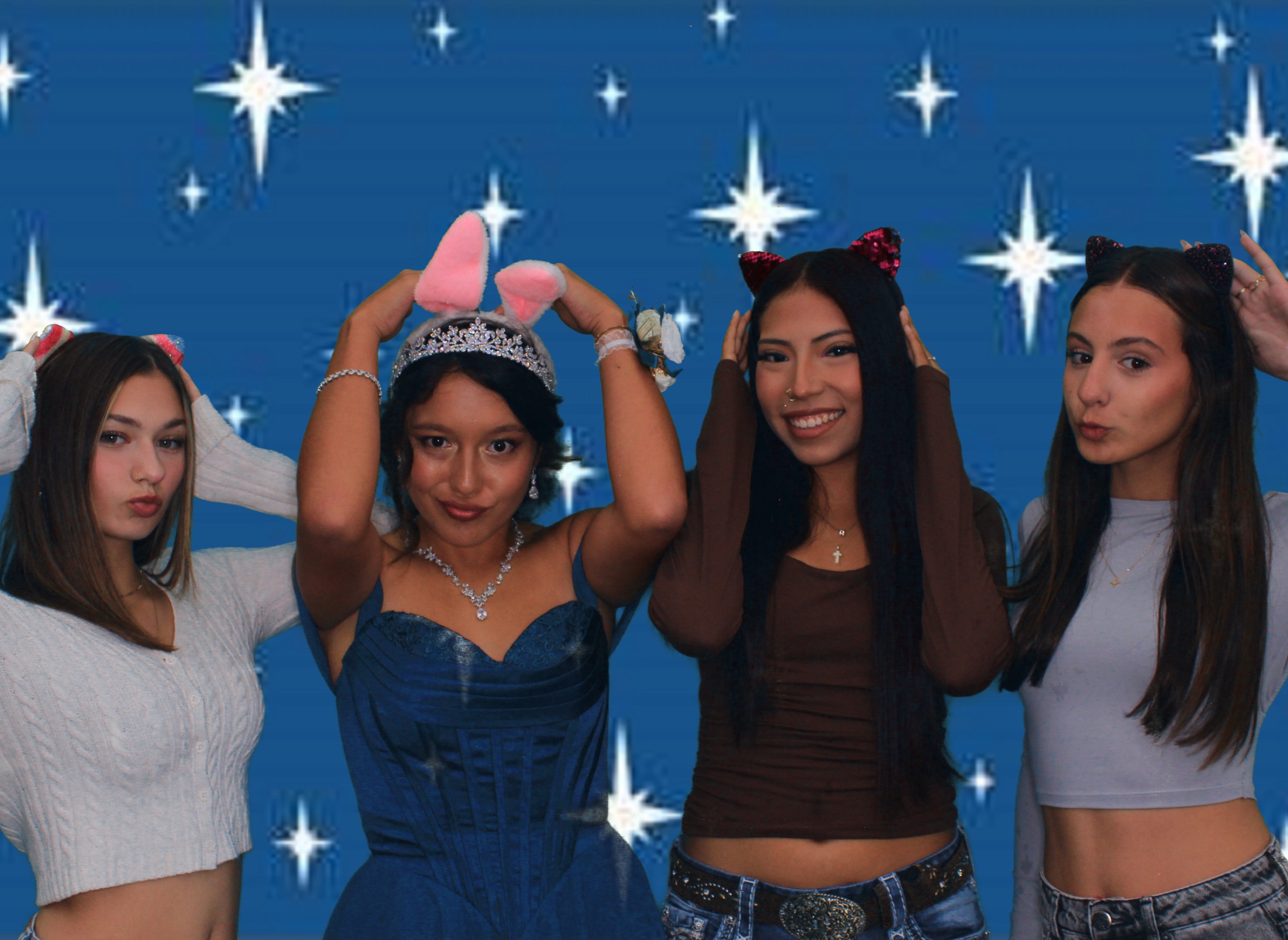 Nadezhda's Quinceanera  | View more photos from the event at gallery.photoboothbillings.com/u/PhotoBoothBillings/Nadezhdas-Quinceanera