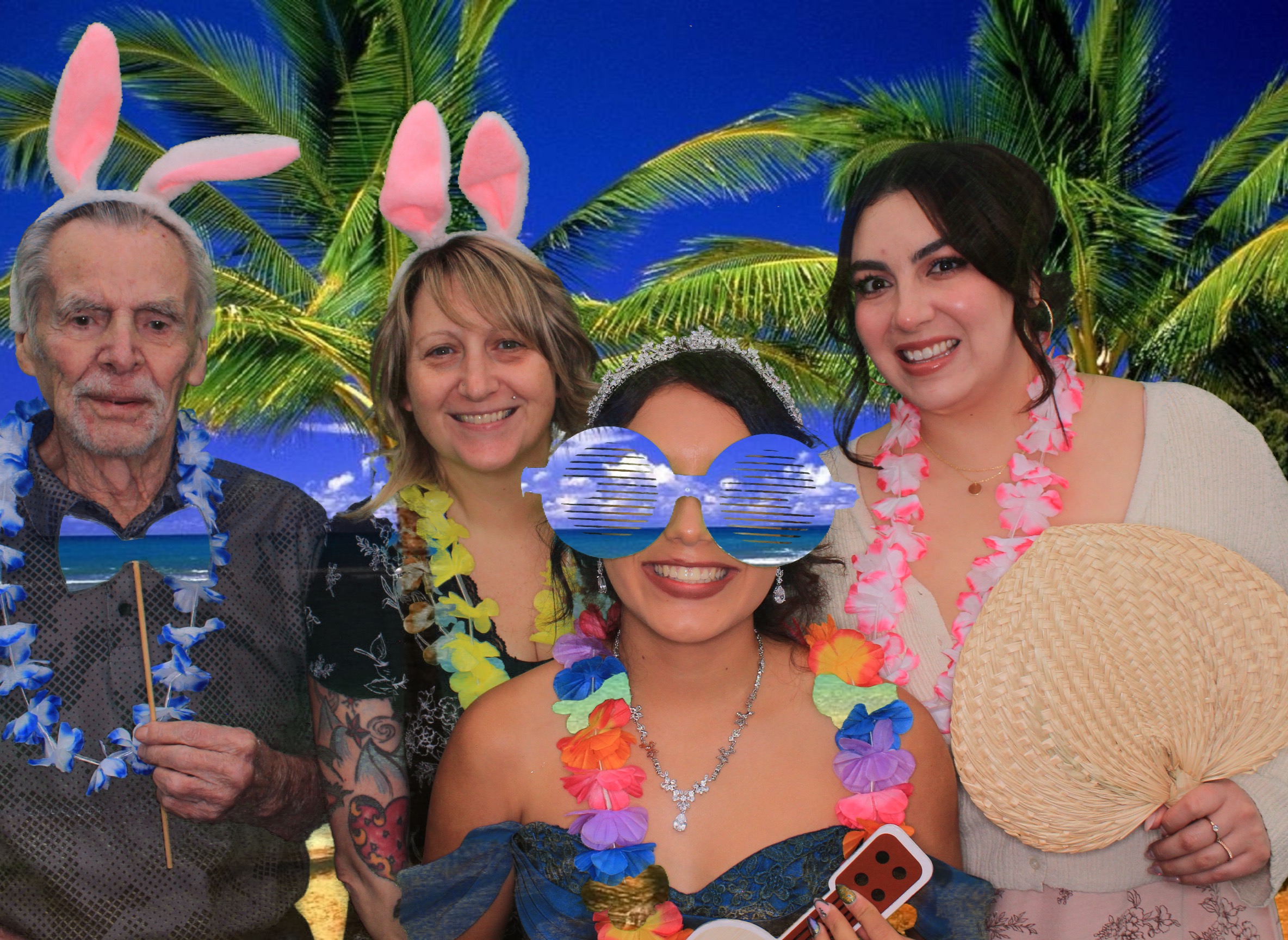 Nadezhda's Quinceanera  | View more photos from the event at gallery.photoboothbillings.com/u/PhotoBoothBillings/Nadezhdas-Quinceanera