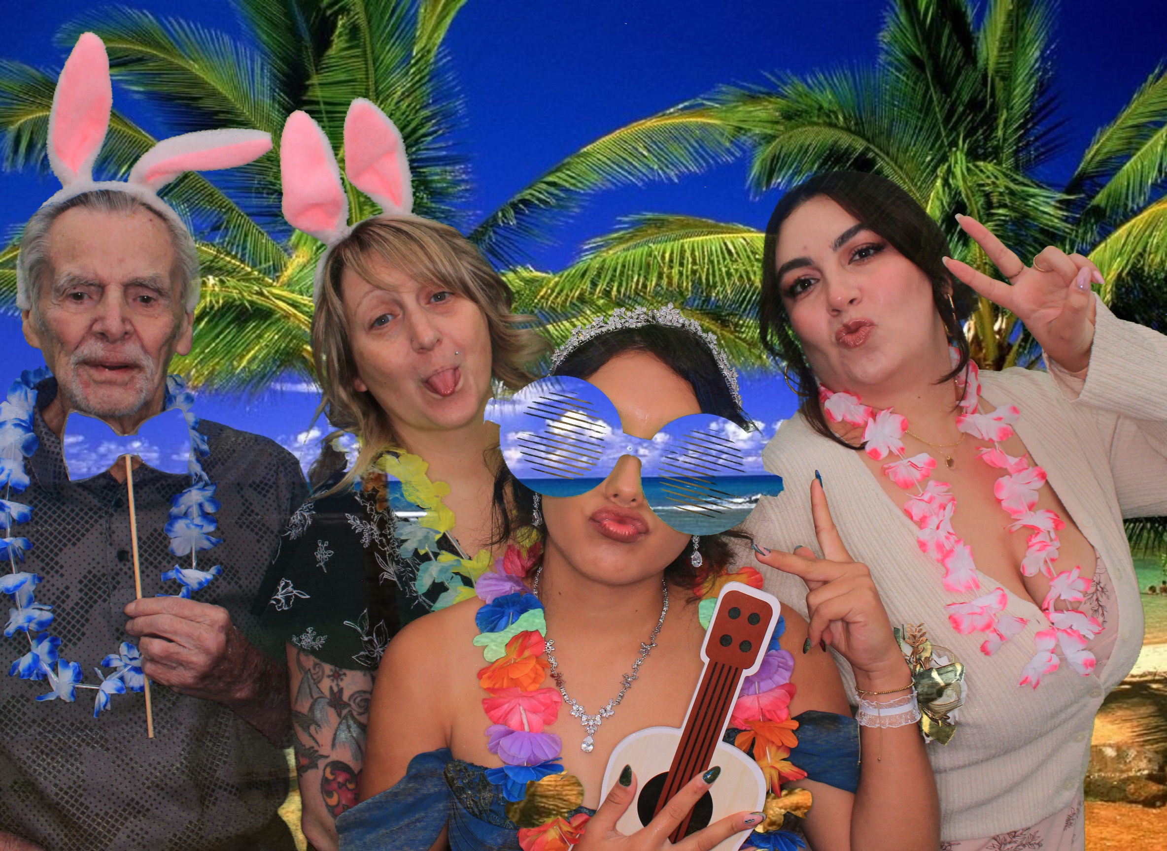 Nadezhda's Quinceanera  | View more photos from the event at gallery.photoboothbillings.com/u/PhotoBoothBillings/Nadezhdas-Quinceanera