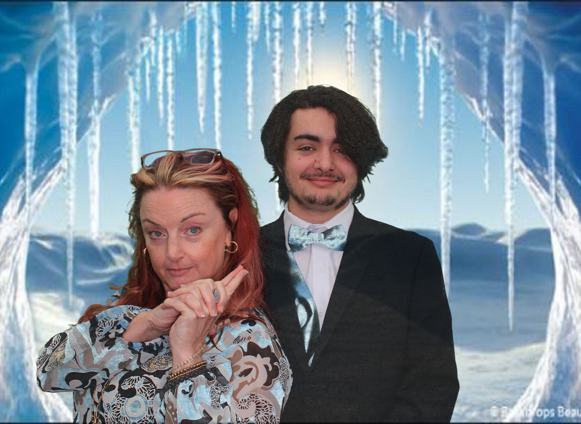 Nadezhda's Quinceanera  | View more photos from the event at gallery.photoboothbillings.com/u/PhotoBoothBillings/Nadezhdas-Quinceanera