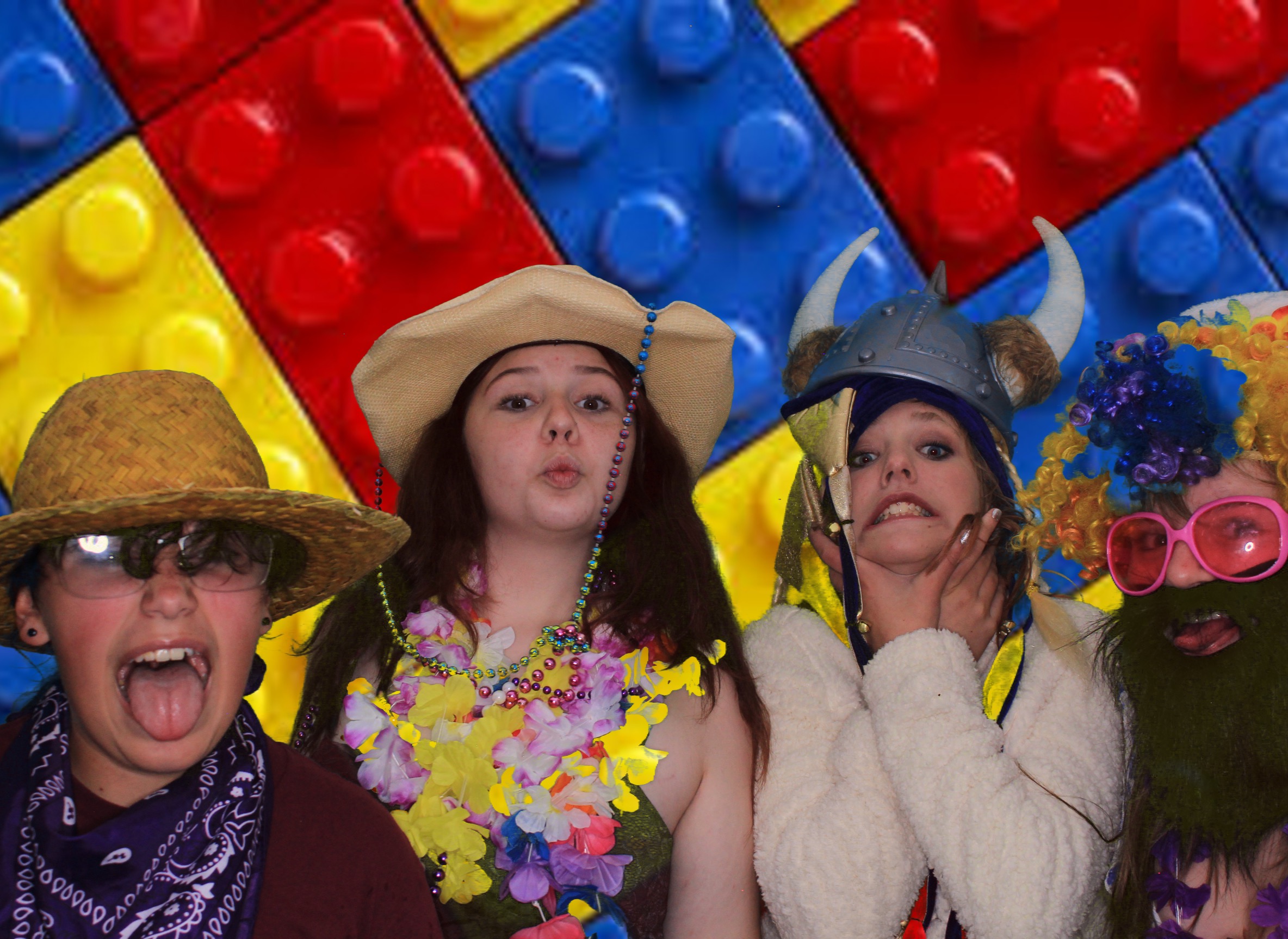 Nadezhda's Quinceanera  | View more photos from the event at gallery.photoboothbillings.com/u/PhotoBoothBillings/Nadezhdas-Quinceanera