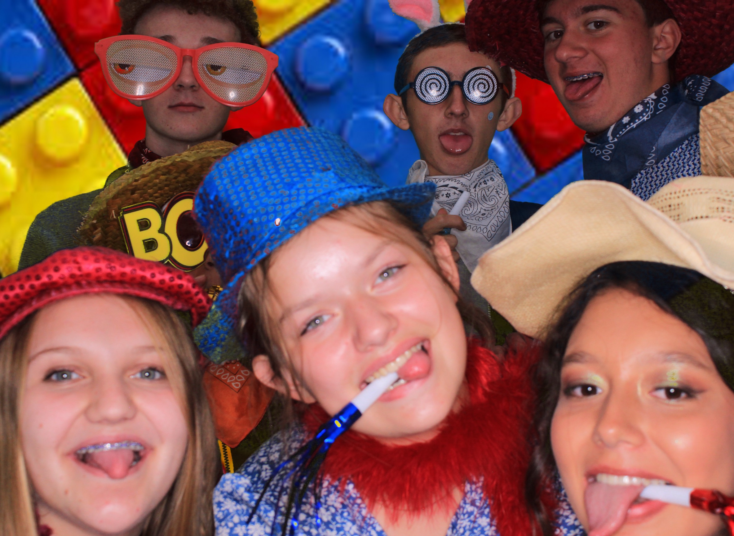 Nadezhda's Quinceanera  | View more photos from the event at gallery.photoboothbillings.com/u/PhotoBoothBillings/Nadezhdas-Quinceanera