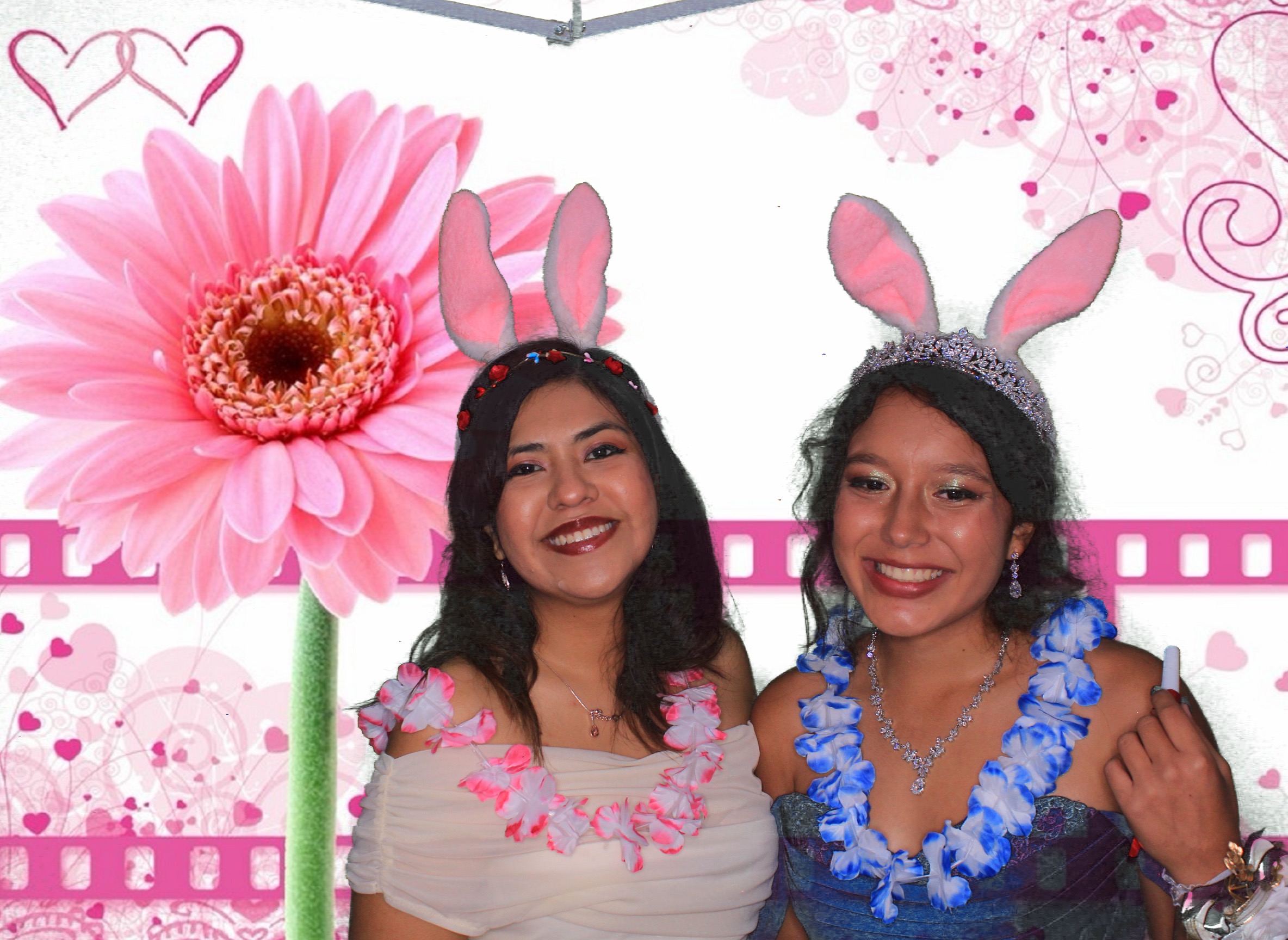 Nadezhda's Quinceanera  | View more photos from the event at gallery.photoboothbillings.com/u/PhotoBoothBillings/Nadezhdas-Quinceanera