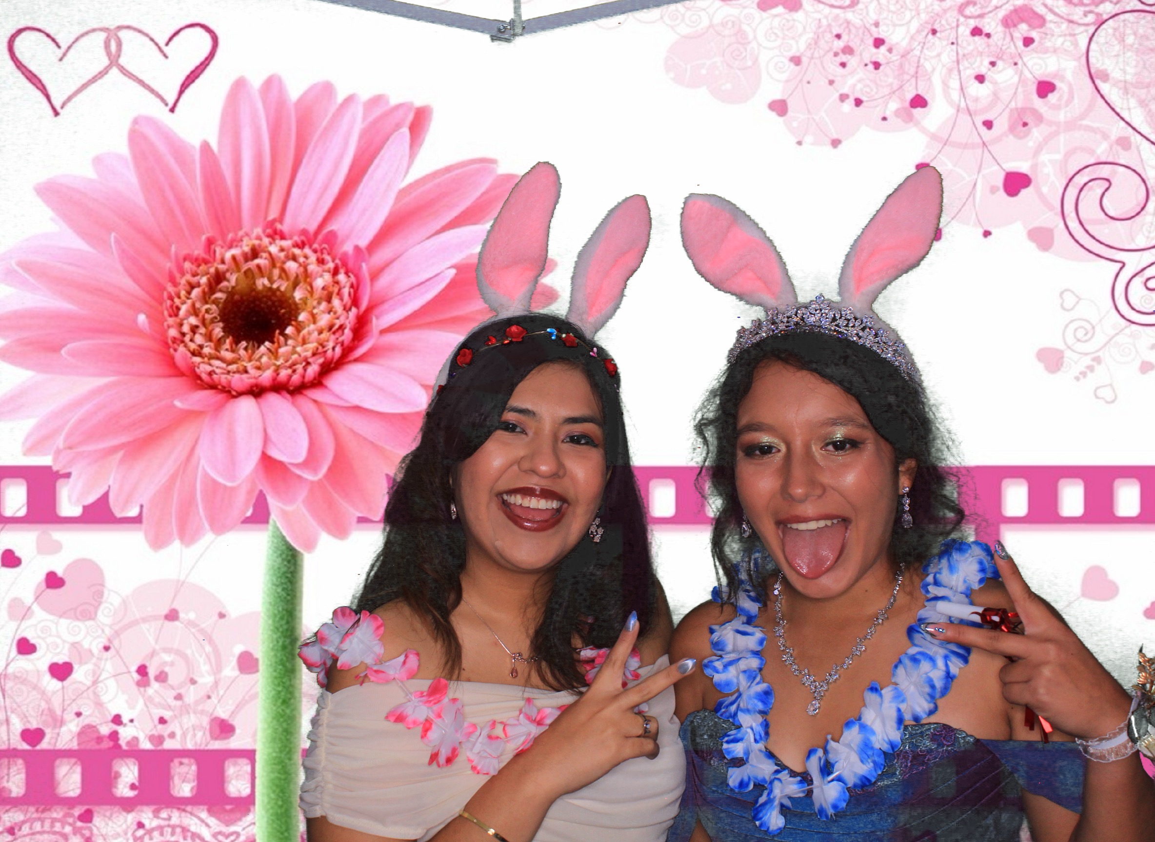 Nadezhda's Quinceanera  | View more photos from the event at gallery.photoboothbillings.com/u/PhotoBoothBillings/Nadezhdas-Quinceanera