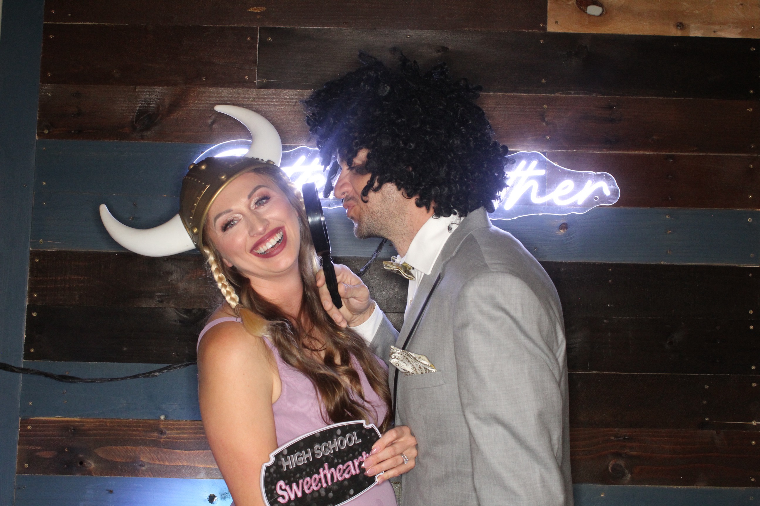 Nichole and Brandon's Wedding | View more photos from the event at gallery.photoboothbillings.com/u/PhotoBoothBillings/Nichole-and-Brandons-Wedding