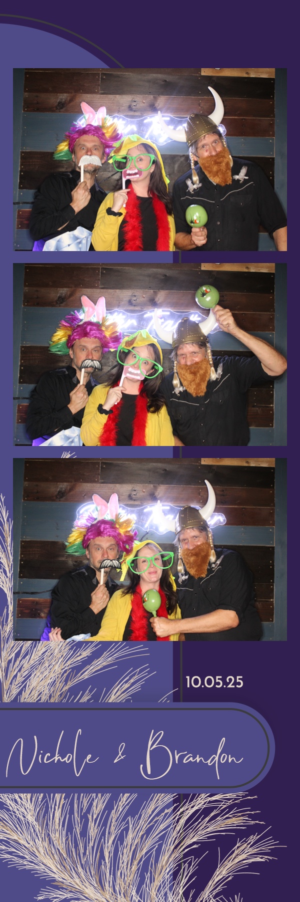 Nichole and Brandon's Wedding | View more photos from the event at gallery.photoboothbillings.com/u/PhotoBoothBillings/Nichole-and-Brandons-Wedding