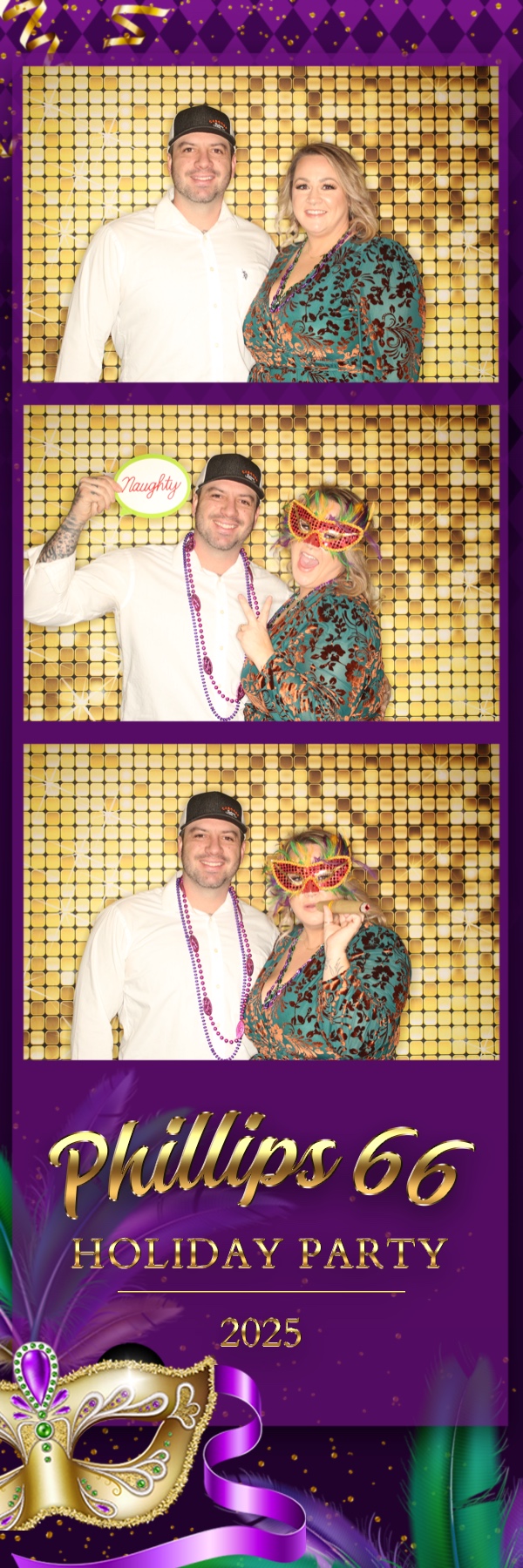 Phillips 66 Holiday Party | View more photos from the event at gallery.photoboothbillings.com/u/PhotoBoothBillings/Phillips-66-Holiday-Party-0