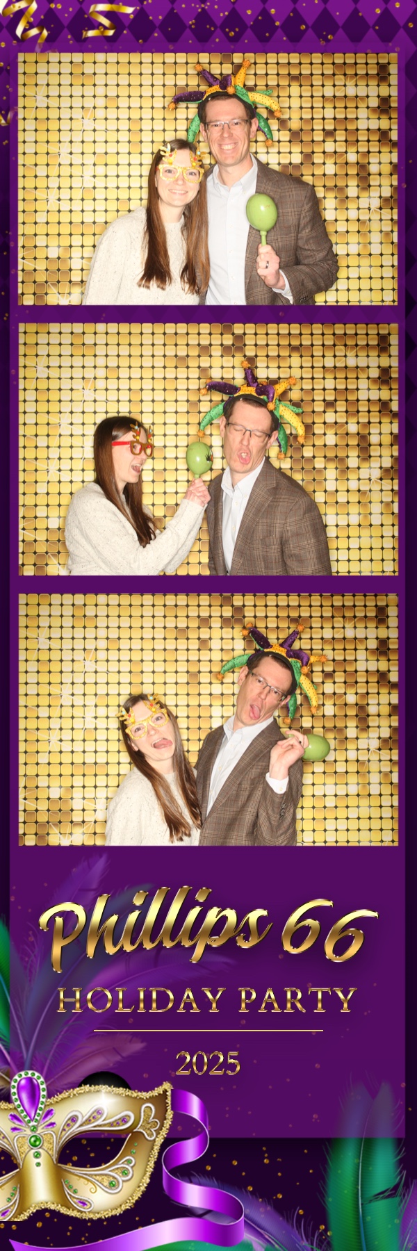 Phillips 66 Holiday Party | View more photos from the event at gallery.photoboothbillings.com/u/PhotoBoothBillings/Phillips-66-Holiday-Party-0