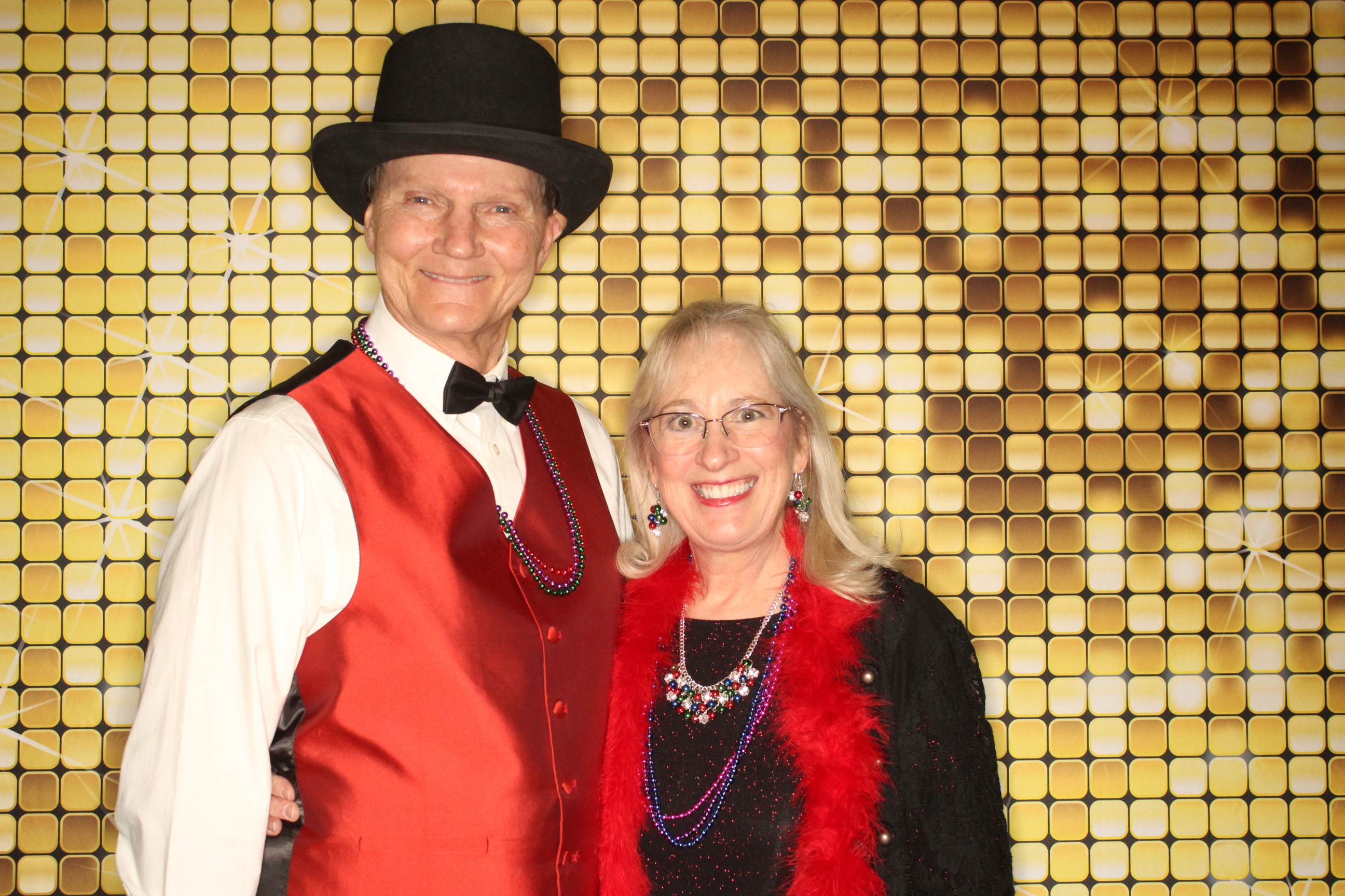 Phillips 66 Holiday Party | View more photos from the event at gallery.photoboothbillings.com/u/PhotoBoothBillings/Phillips-66-Holiday-Party-0