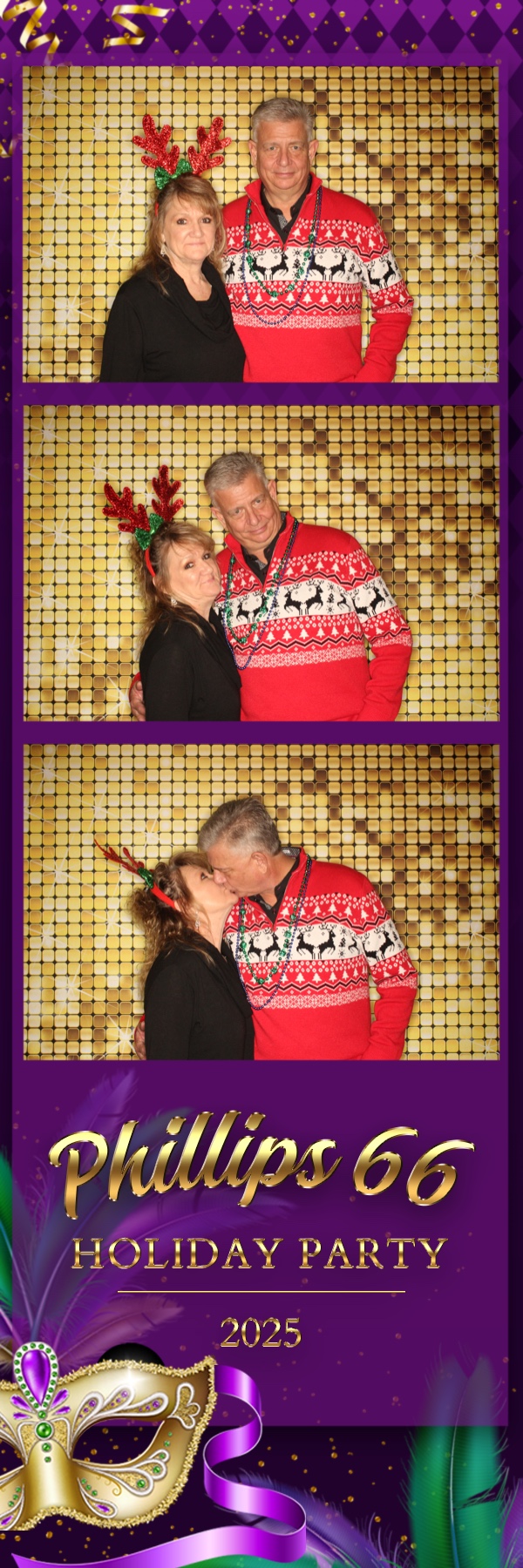 Phillips 66 Holiday Party | View more photos from the event at gallery.photoboothbillings.com/u/PhotoBoothBillings/Phillips-66-Holiday-Party-0