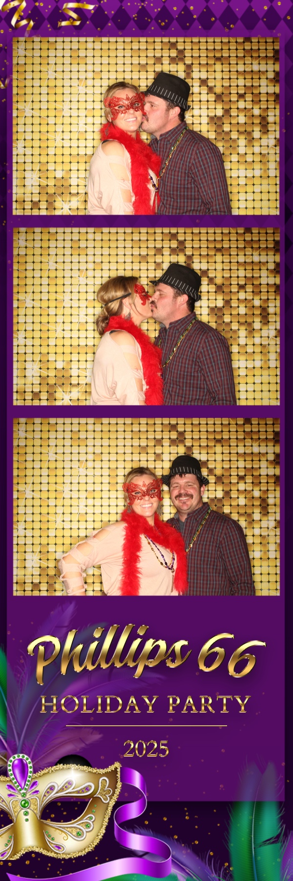 Phillips 66 Holiday Party | View more photos from the event at gallery.photoboothbillings.com/u/PhotoBoothBillings/Phillips-66-Holiday-Party-0