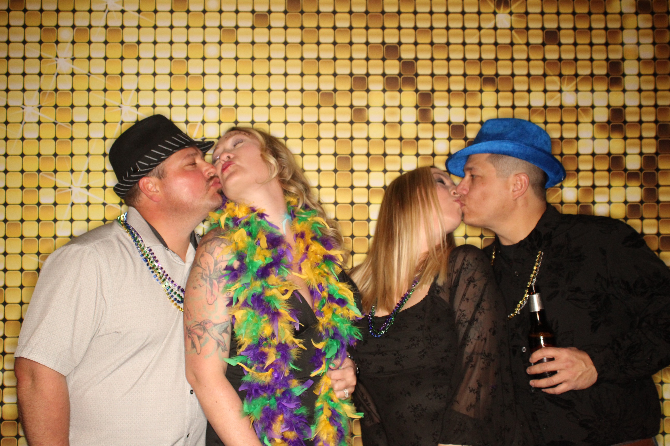 Phillips 66 Holiday Party | View more photos from the event at gallery.photoboothbillings.com/u/PhotoBoothBillings/Phillips-66-Holiday-Party-0