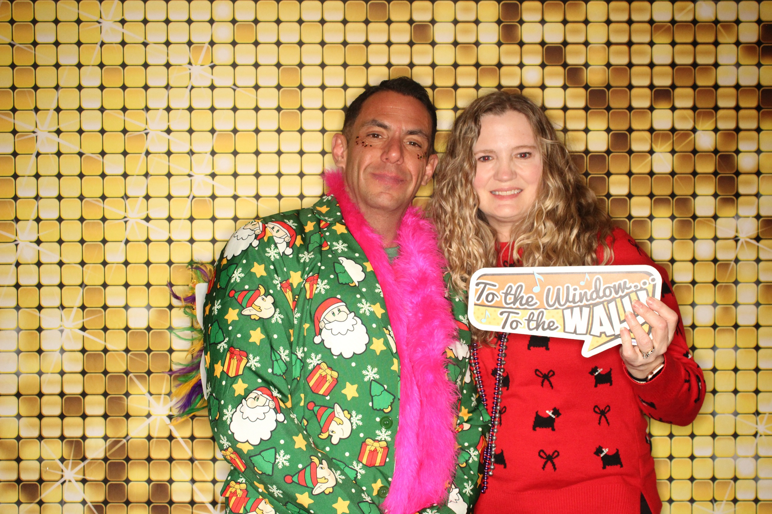 Phillips 66 Holiday Party | View more photos from the event at gallery.photoboothbillings.com/u/PhotoBoothBillings/Phillips-66-Holiday-Party-0