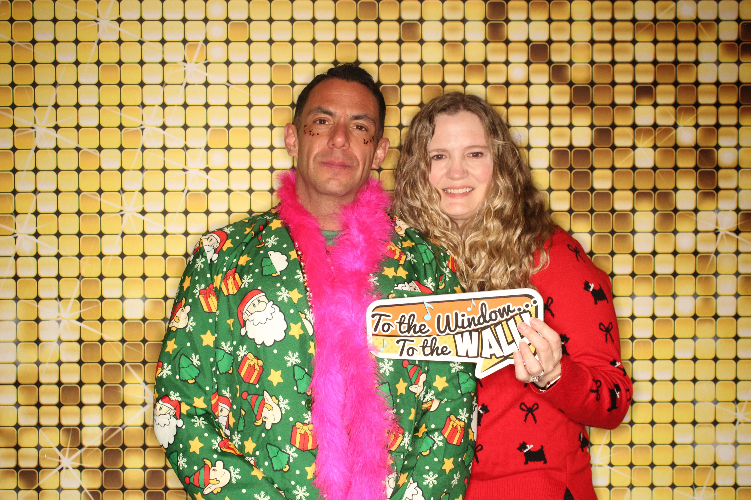 Phillips 66 Holiday Party | View more photos from the event at gallery.photoboothbillings.com/u/PhotoBoothBillings/Phillips-66-Holiday-Party-0