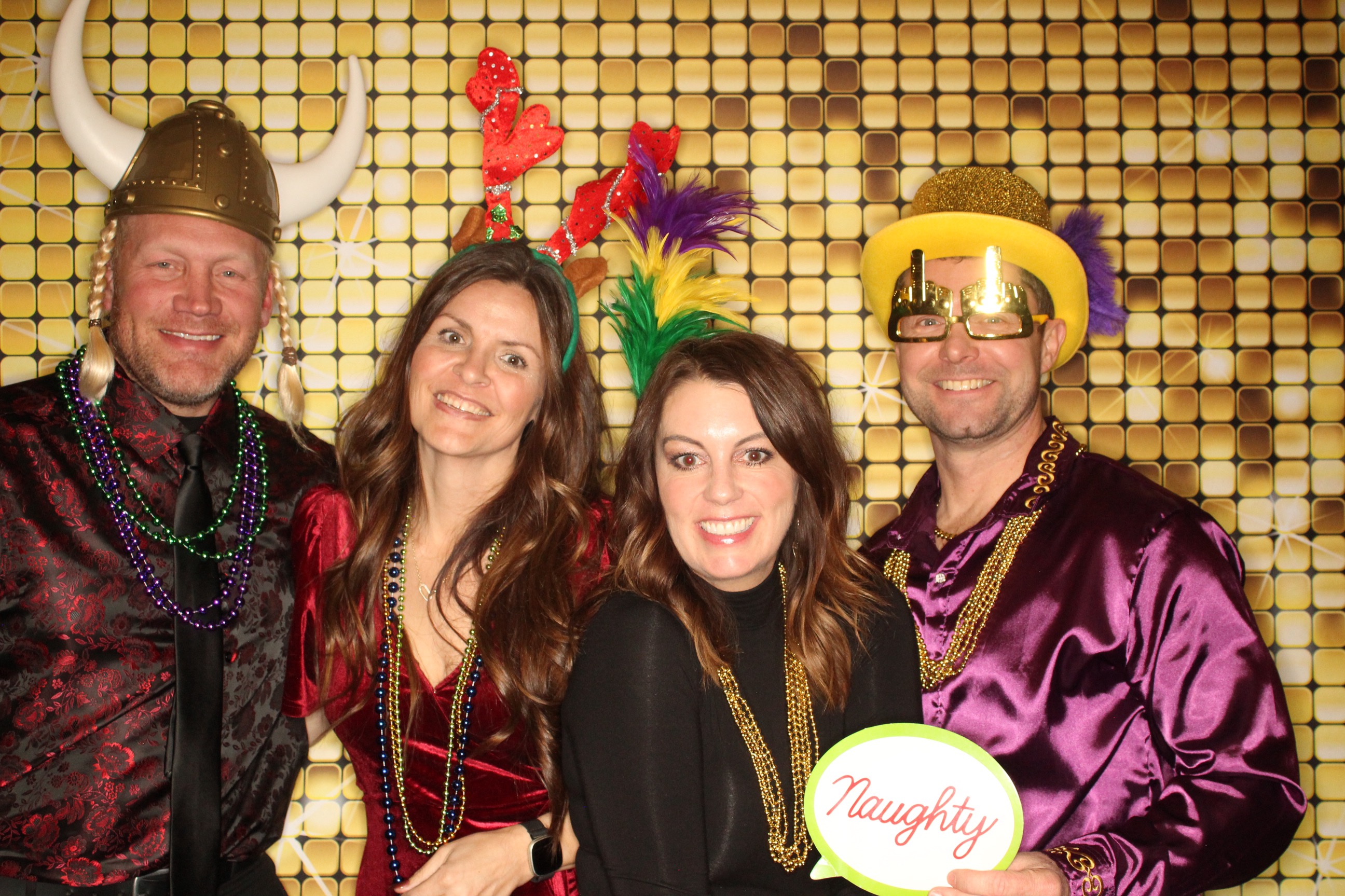 Phillips 66 Holiday Party | View more photos from the event at gallery.photoboothbillings.com/u/PhotoBoothBillings/Phillips-66-Holiday-Party-0