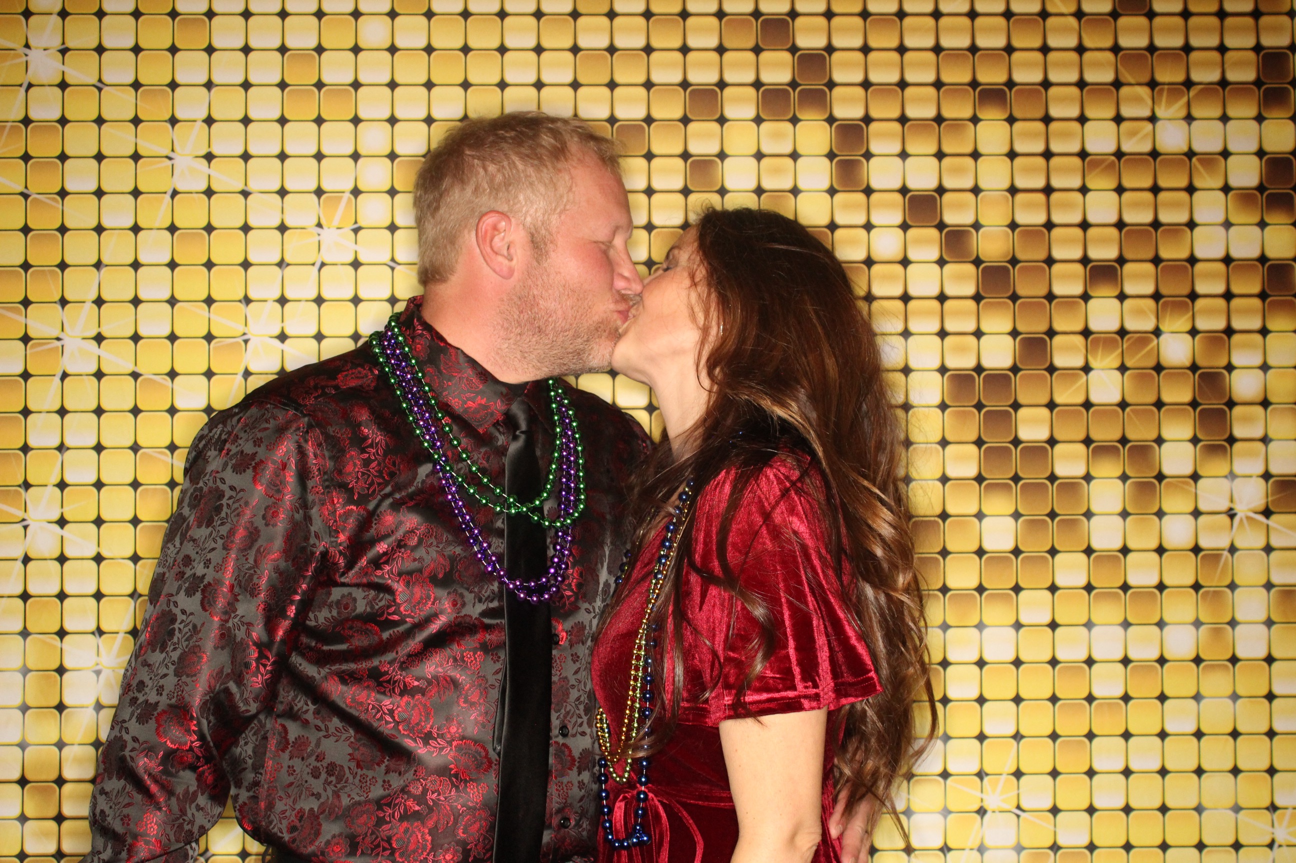 Phillips 66 Holiday Party | View more photos from the event at gallery.photoboothbillings.com/u/PhotoBoothBillings/Phillips-66-Holiday-Party-0