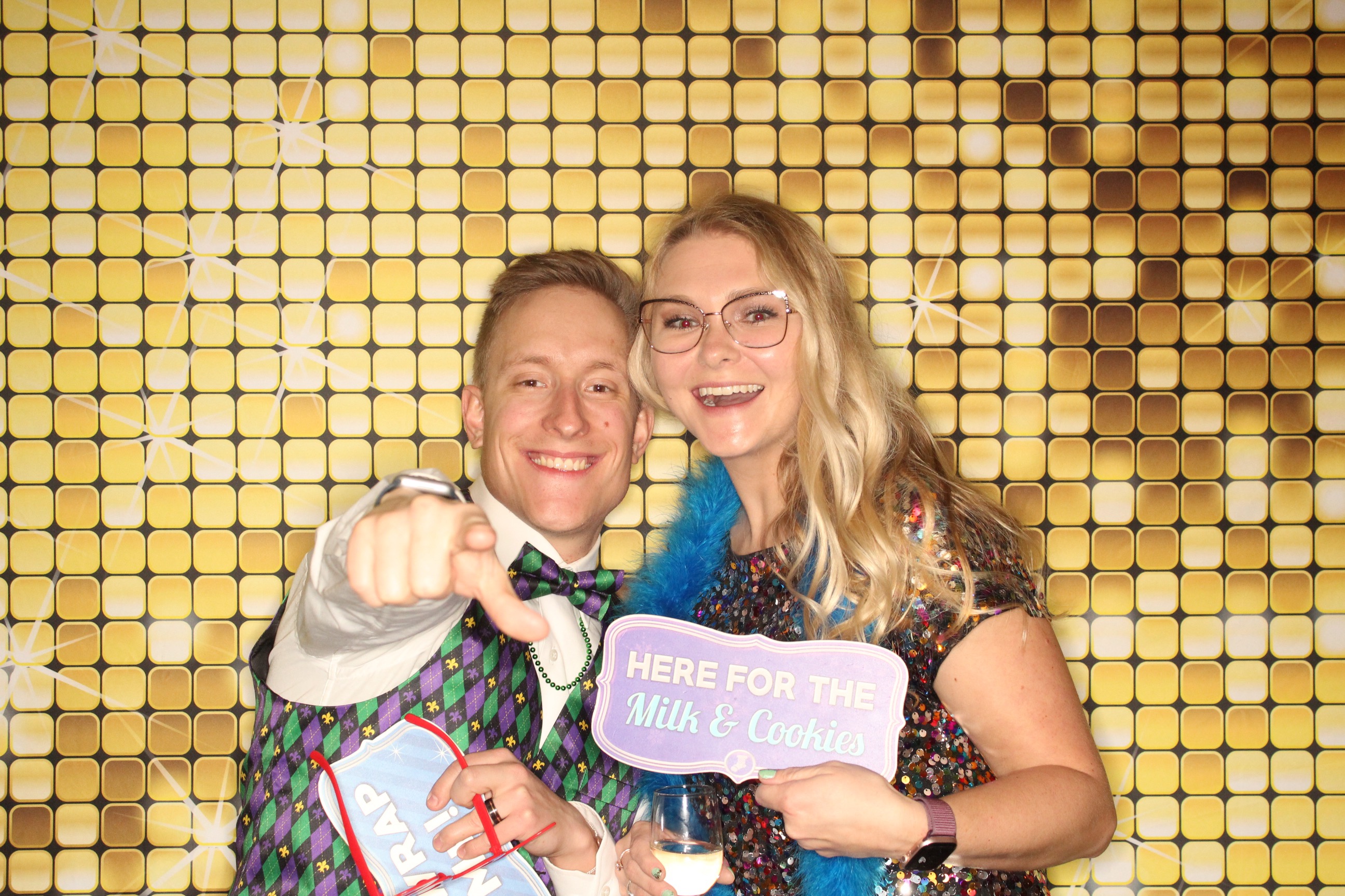 Phillips 66 Holiday Party | View more photos from the event at gallery.photoboothbillings.com/u/PhotoBoothBillings/Phillips-66-Holiday-Party-0