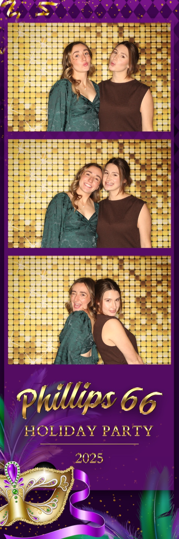 Phillips 66 Holiday Party | View more photos from the event at gallery.photoboothbillings.com/u/PhotoBoothBillings/Phillips-66-Holiday-Party-0