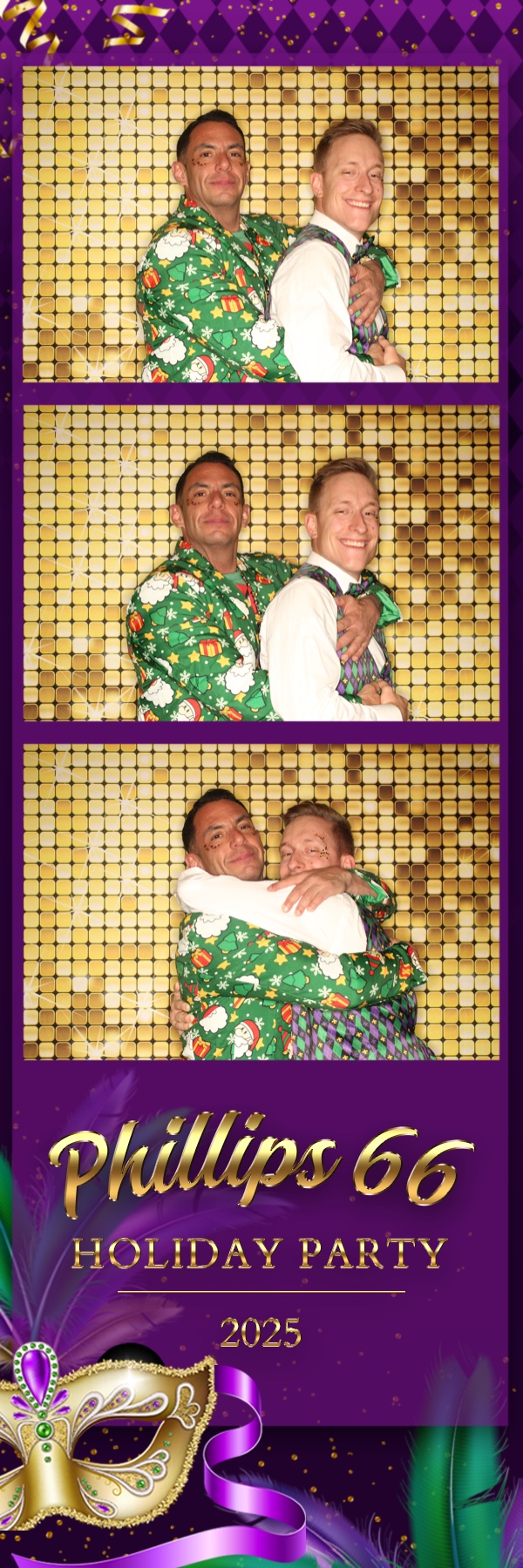 Phillips 66 Holiday Party | View more photos from the event at gallery.photoboothbillings.com/u/PhotoBoothBillings/Phillips-66-Holiday-Party-0