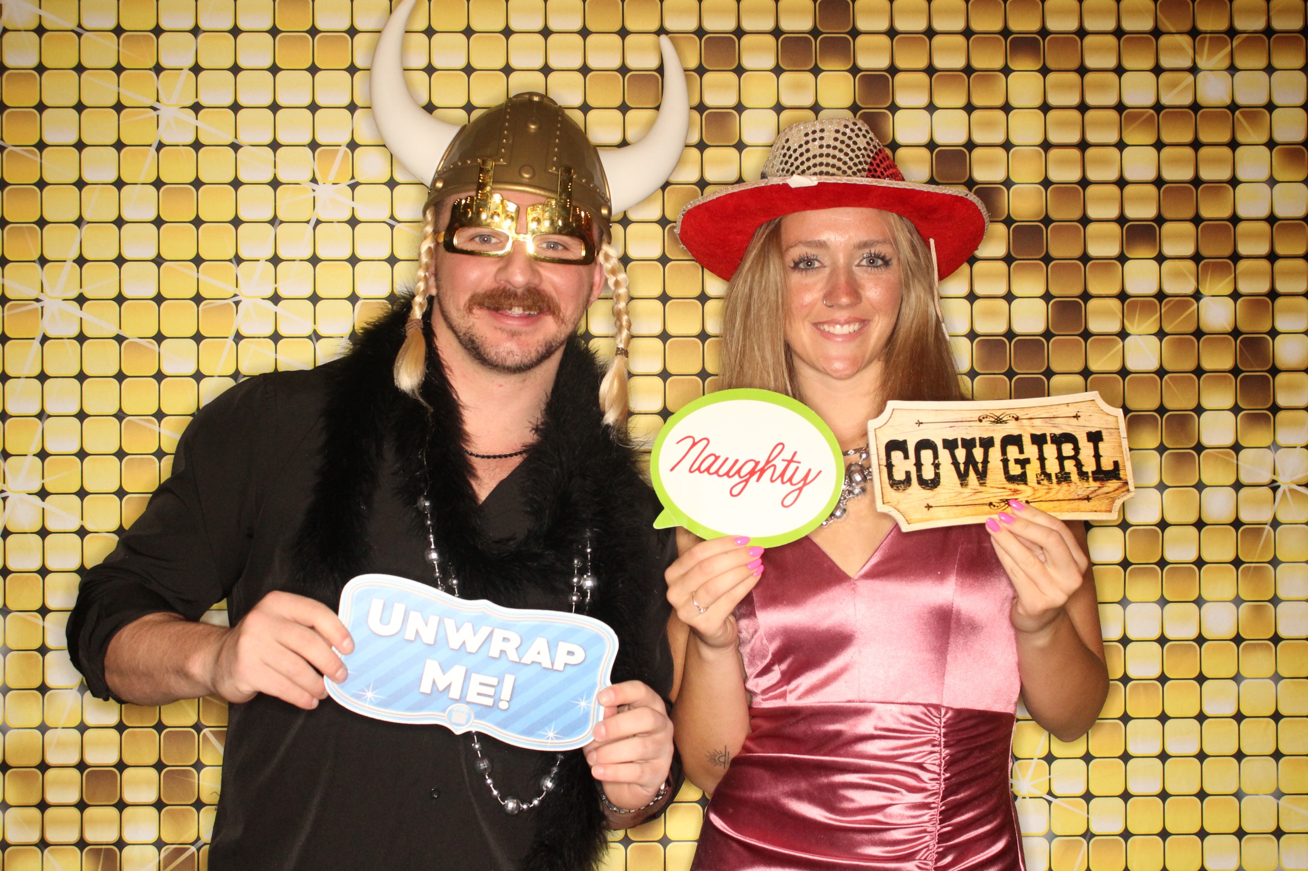 Phillips 66 Holiday Party | View more photos from the event at gallery.photoboothbillings.com/u/PhotoBoothBillings/Phillips-66-Holiday-Party-0