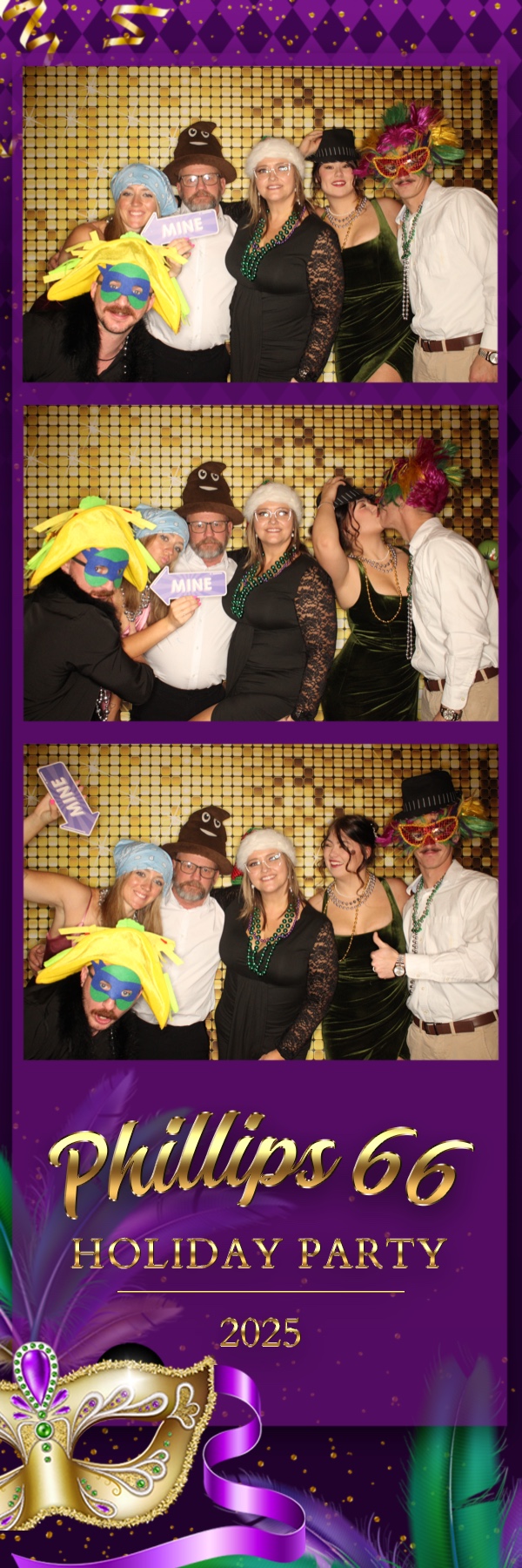 Phillips 66 Holiday Party | View more photos from the event at gallery.photoboothbillings.com/u/PhotoBoothBillings/Phillips-66-Holiday-Party-0