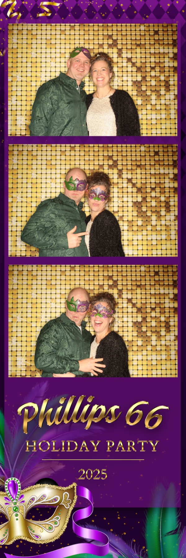 Phillips 66 Holiday Party | View more photos from the event at gallery.photoboothbillings.com/u/PhotoBoothBillings/Phillips-66-Holiday-Party-0