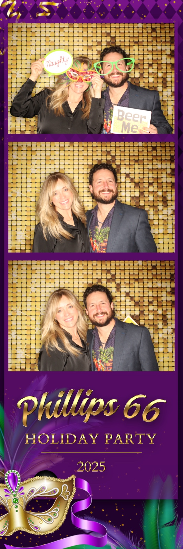 Phillips 66 Holiday Party | View more photos from the event at gallery.photoboothbillings.com/u/PhotoBoothBillings/Phillips-66-Holiday-Party-0