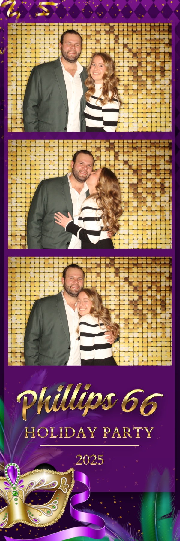 Phillips 66 Holiday Party | View more photos from the event at gallery.photoboothbillings.com/u/PhotoBoothBillings/Phillips-66-Holiday-Party-0