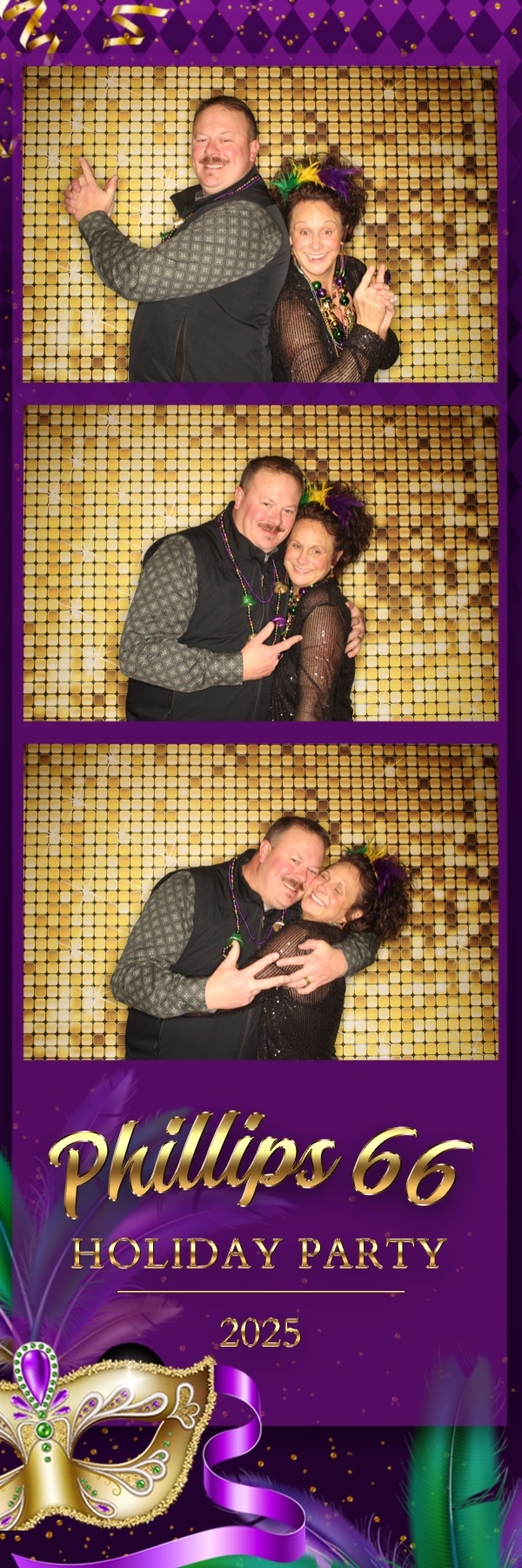 Phillips 66 Holiday Party | View more photos from the event at gallery.photoboothbillings.com/u/PhotoBoothBillings/Phillips-66-Holiday-Party-0