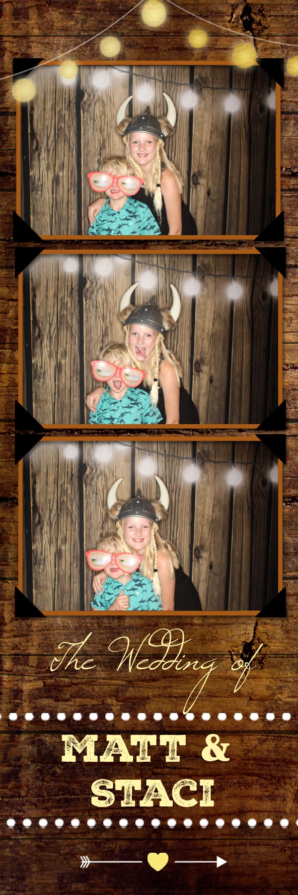 Staci and Matt's Wedding | View more photos from the event at gallery.photoboothbillings.com/u/PhotoBoothBillings/Staci-and-Matts-Wedding